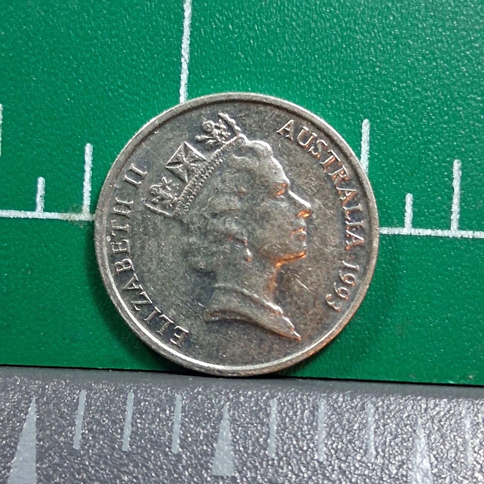1993 Australia Elizabeth II / Spiny Anteater 5 Cents Currency Coin