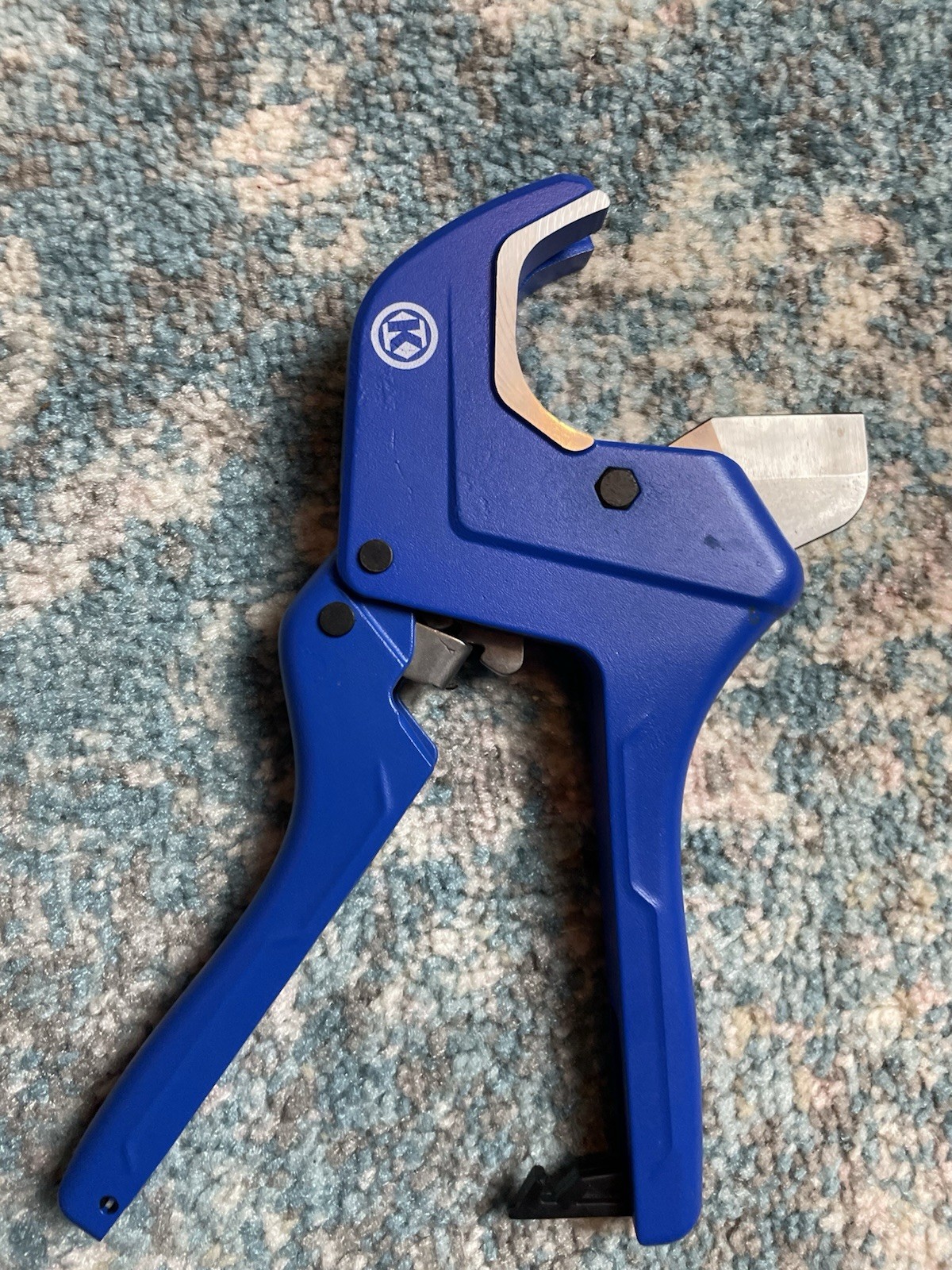 KOBALT  PVC Pipe Cutter 1-5/8" V Edge Blade Tool -Cuts up to 1 5/8 Inch PVC Pipe