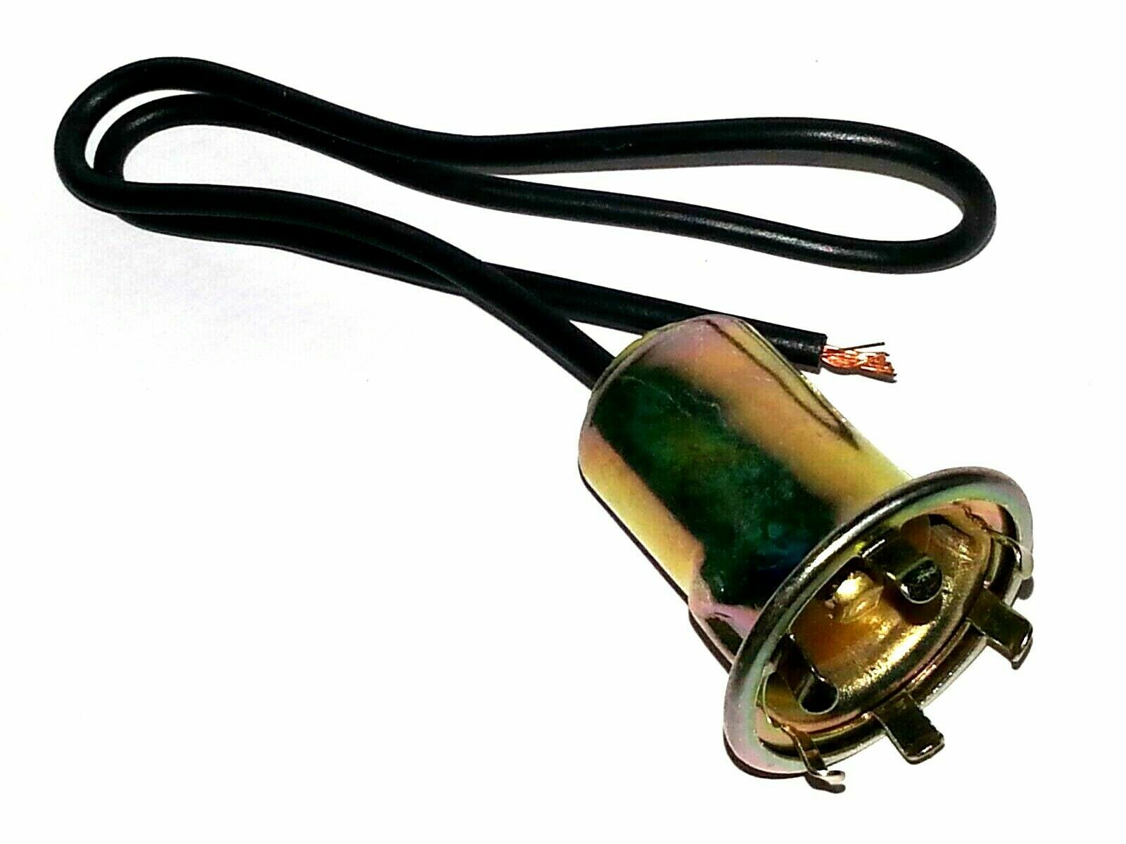GM Park Tail Side Marker Reverse Light Lamp 1156 Bulb Wiring Harness Socket D38
