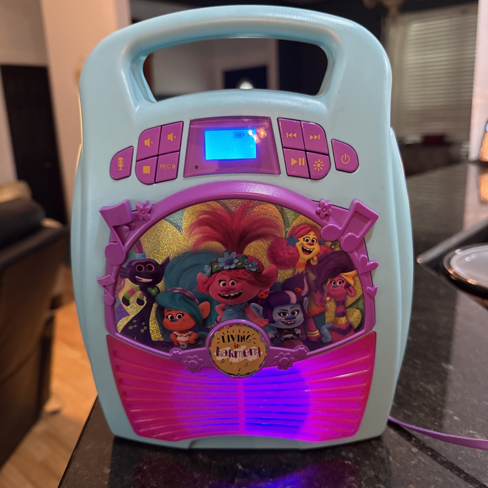 Dreamworks Trolls World Tour Bluetooth Karaoke TR-553 No Microphones