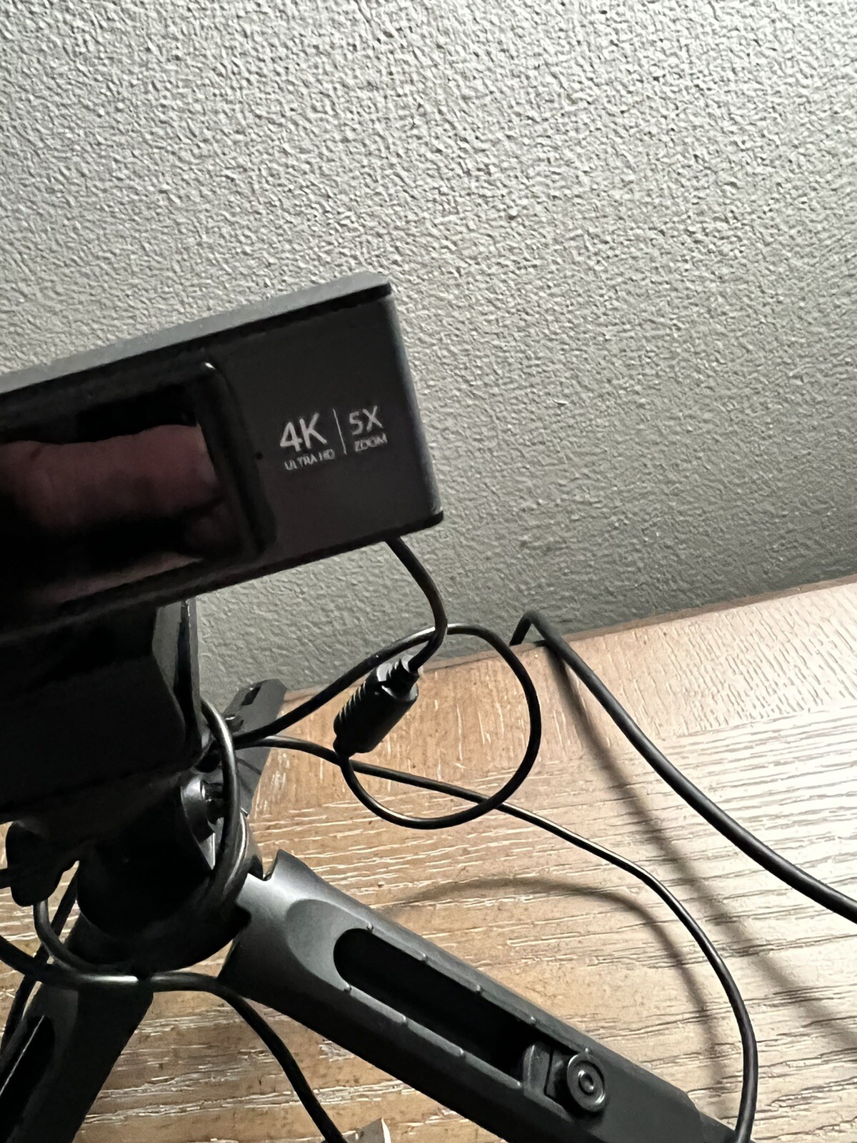 j5 Creat Webcam with Remote! Still Have Original Box Etc. Perfect Condition.