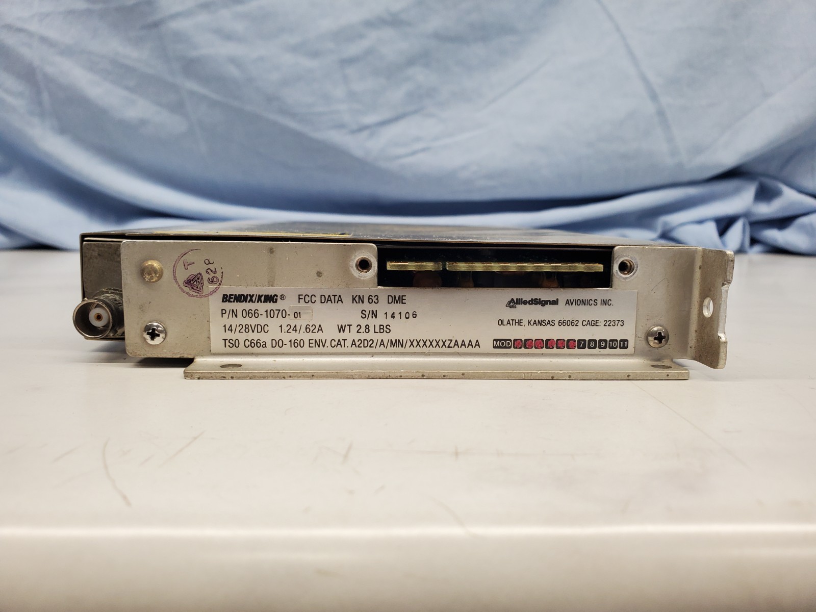 Bendix/King KN 63 DME p/n: 066-1070-01 As Removed