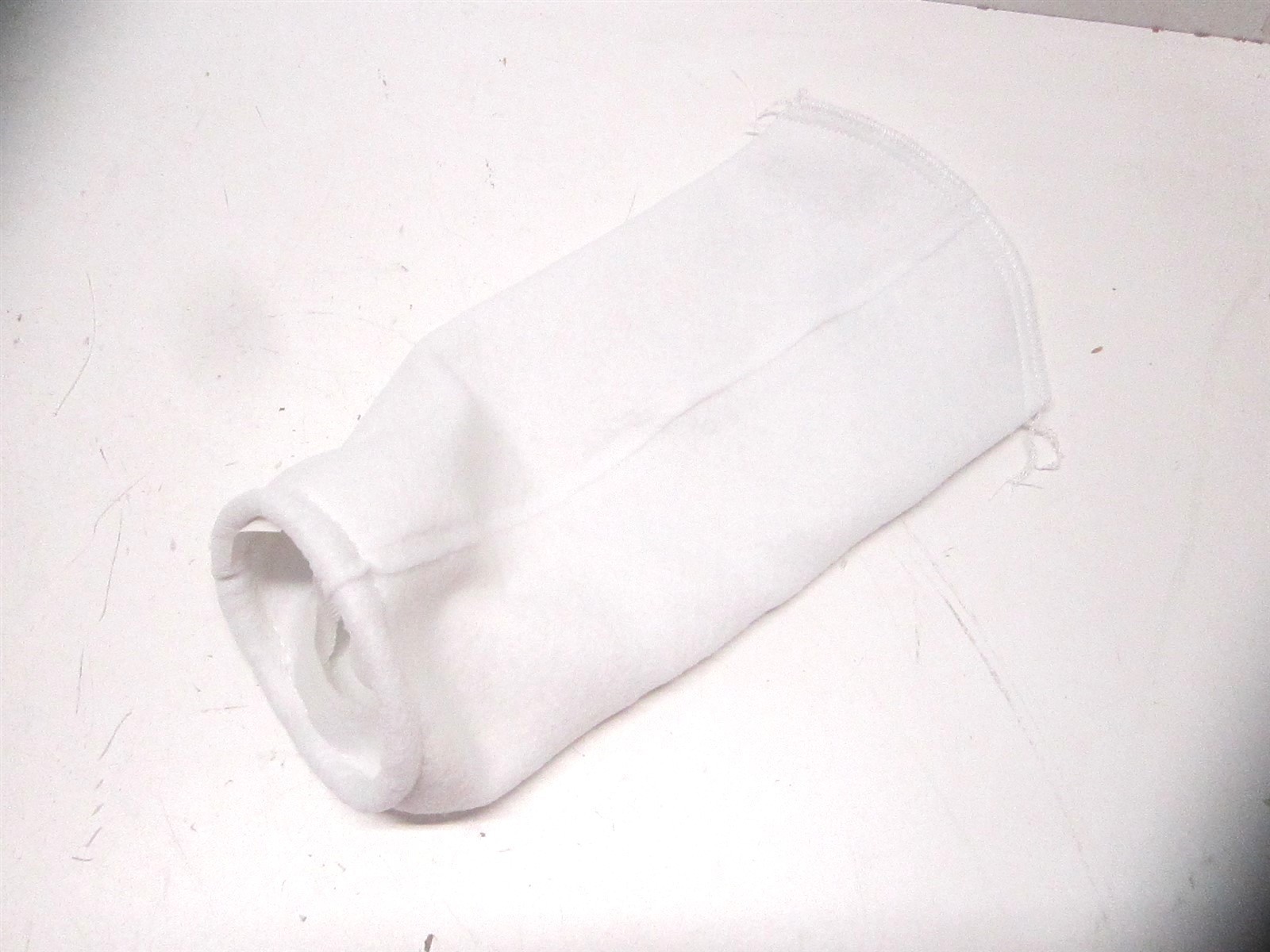 Pentair/Pentek (255098-75) Sz 4 100 Micron 30GPM Max Temp 250°F Sewn Filter Bag