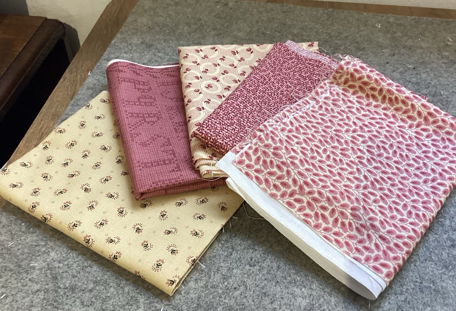Five Pink Tone Fat Quarters