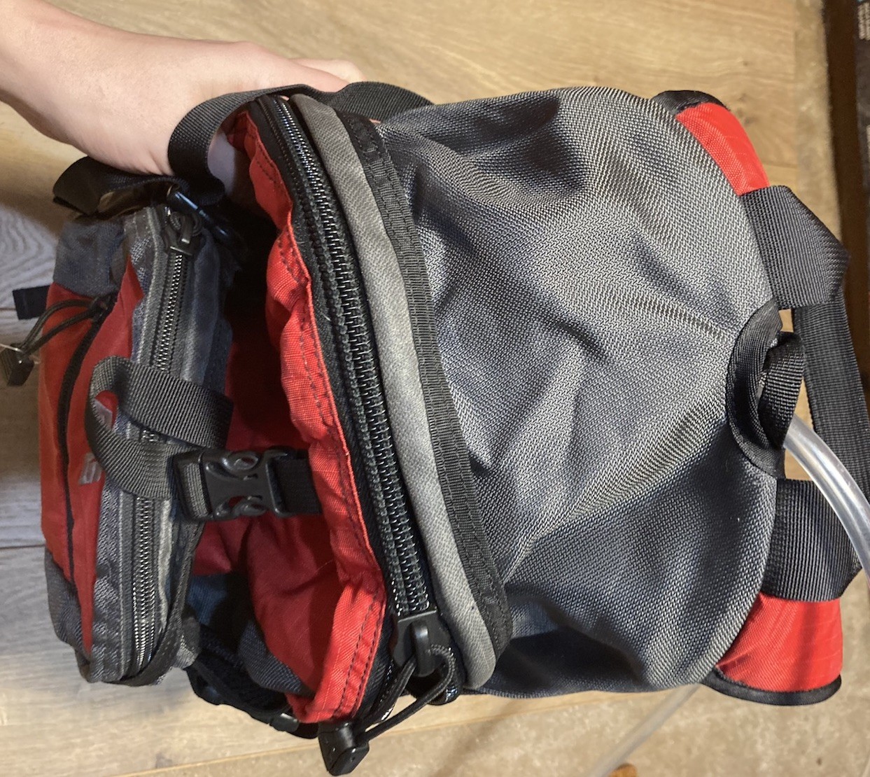Ems Hydroplane Backpack Hiking & Water Bladder Straw With Rainfly Cover Pockets