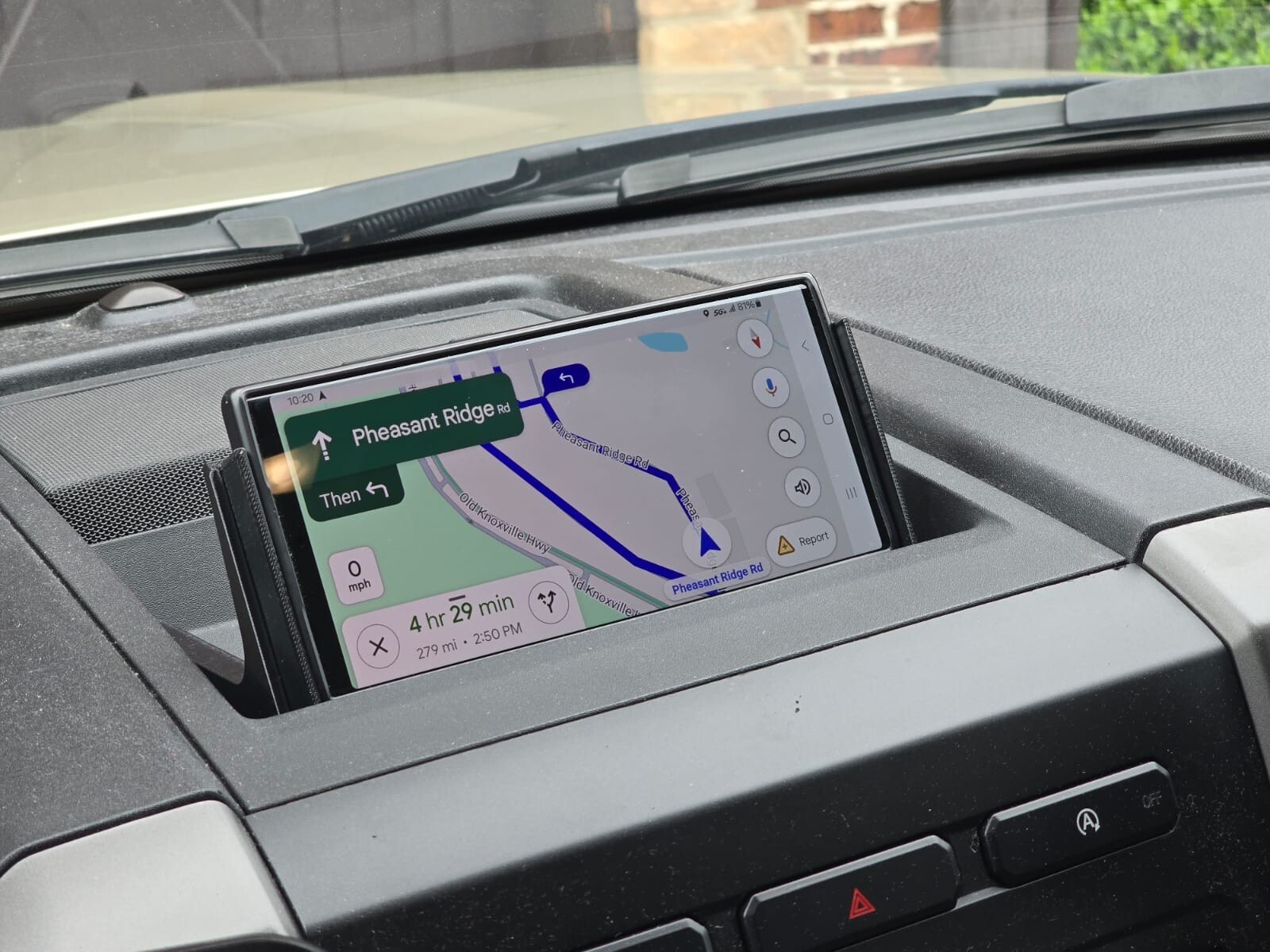 Dash Phone Stand for Ford F150 (2015-2020) & Expedition (2018-2021)