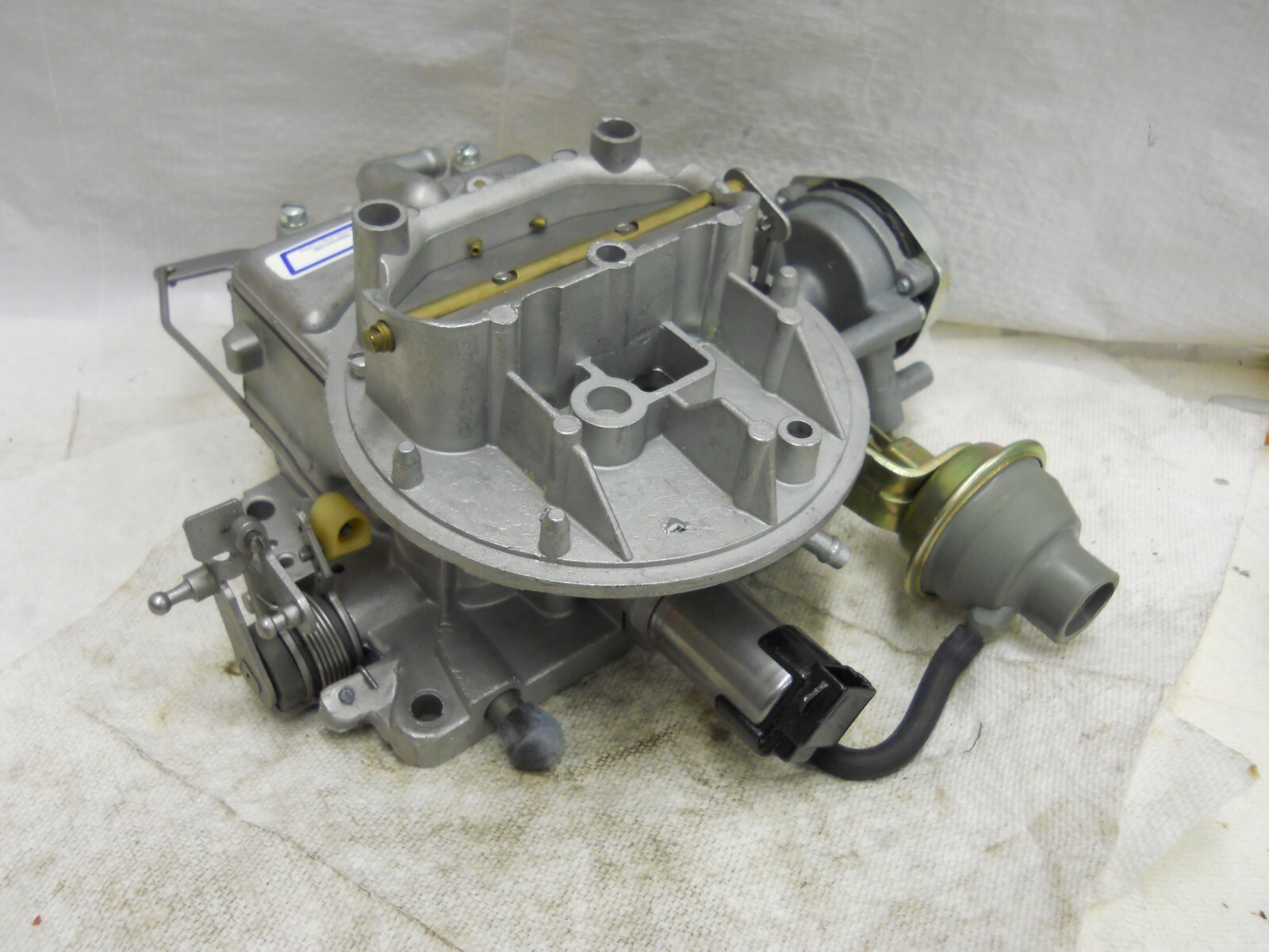 Ford 2bbl. e5te-pa 1985 8cyl 5.0L 302" truck