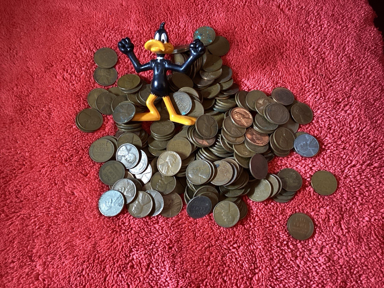TWO POUNDS OF LINCOLN WHEAT 🌾 PENNIES 40 & 50s POSSIBLY EARLIER