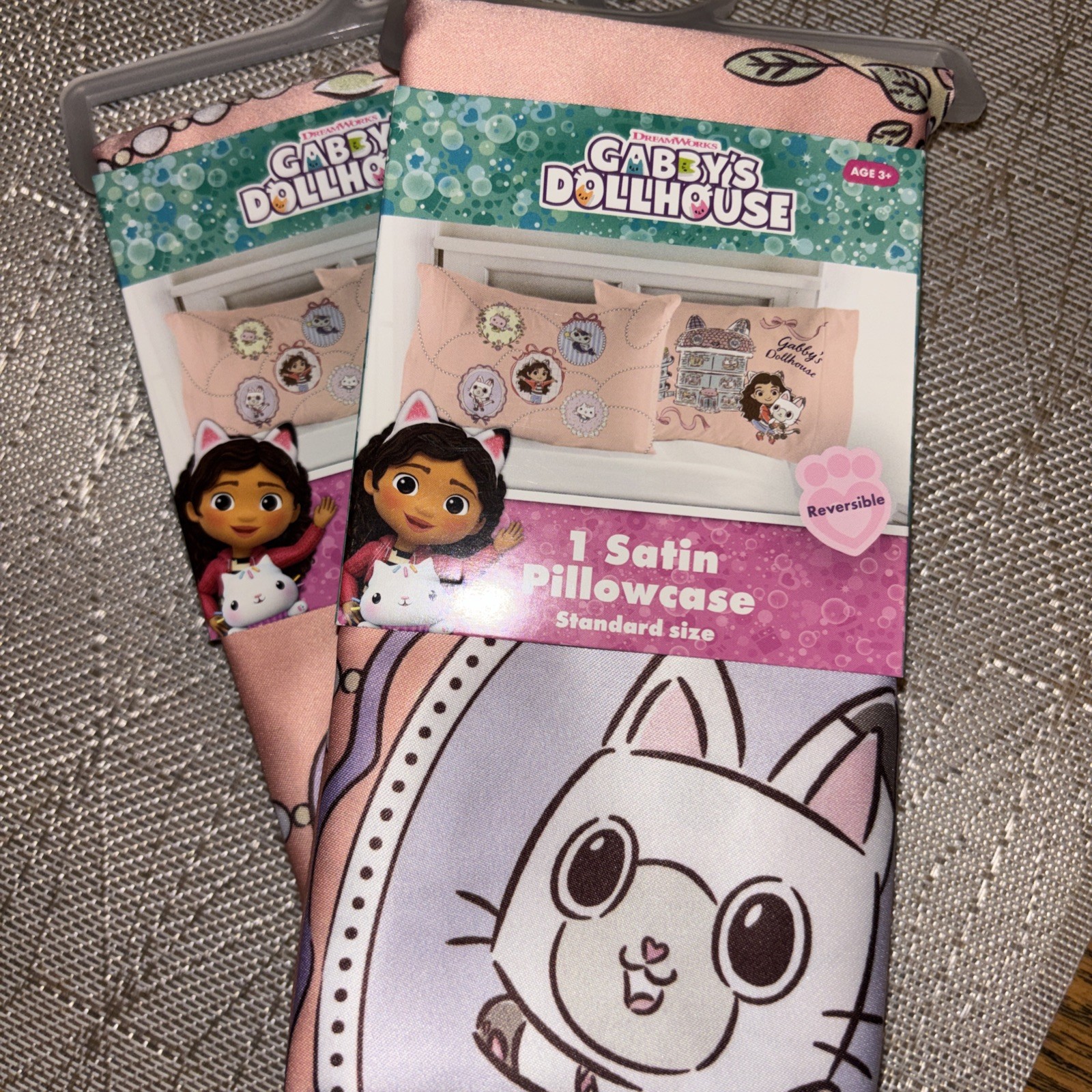 Dream Works Gabby’s Dollhouse Satin Reversible Pillowcases Set Of 2 NWT 💕