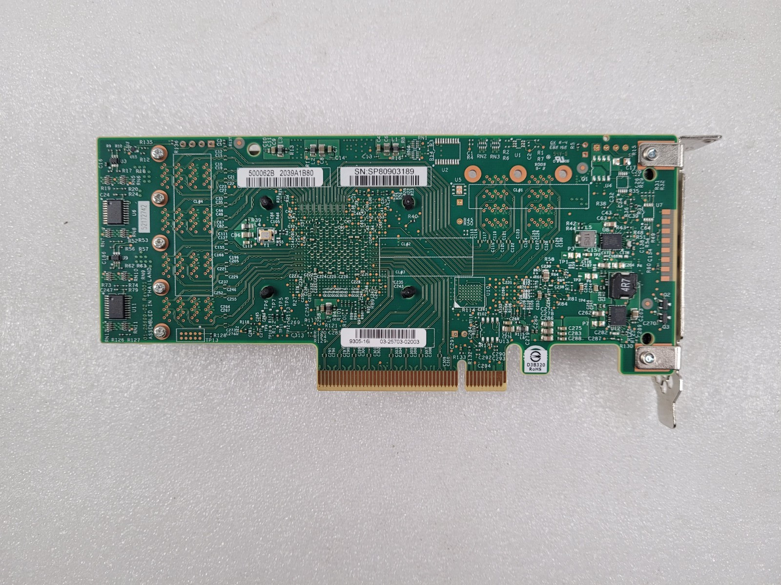 Broadcom 9305-16i SATA SAS 12Gbs Controller card PCIe 3.0 IT-Mode