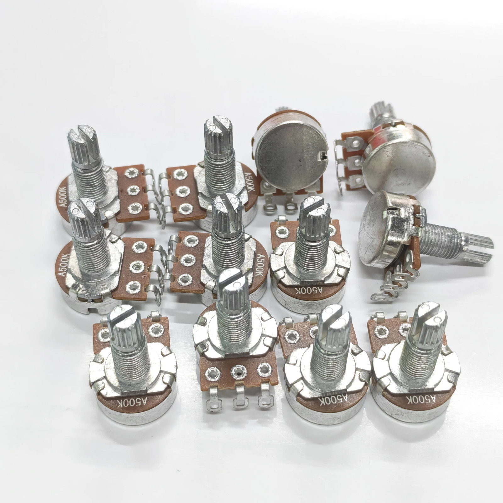 12pcs Long Shaft 18-Spline Mini Potentiometer Guitar Pots with Nuts and Washers