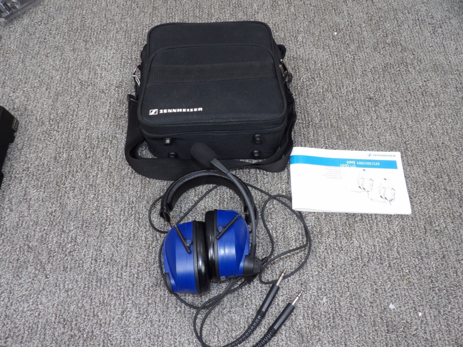 Sennheiser Aviation Headset HME 120 With Mic Carrying Case & Manual Blue/Black
