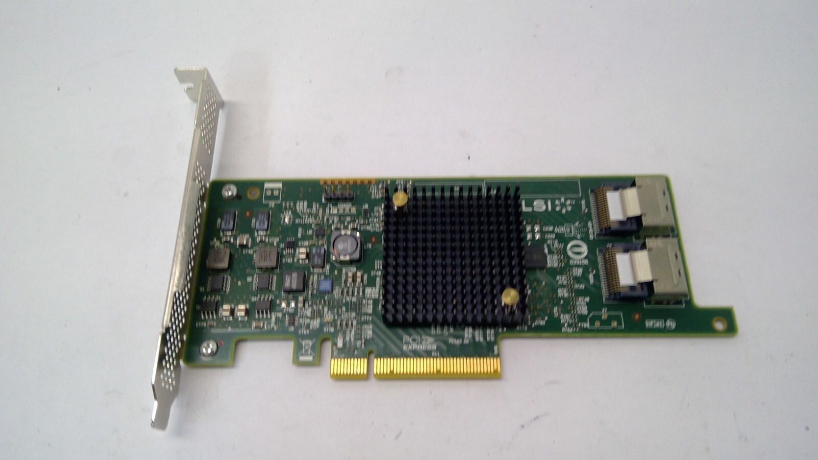 LSI Logic SAS 9207-8i PCIe 3.0 8-Port 6 Gb/s SATA/SAS Host Bus Adapter