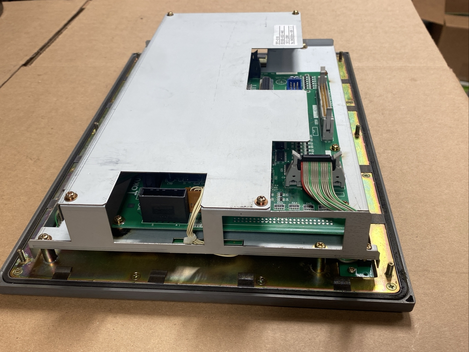 Okuma E0105-653-440 OSP-E100M Touchscreen Operator Panel TFT-E10I 1911-2981 V1.1