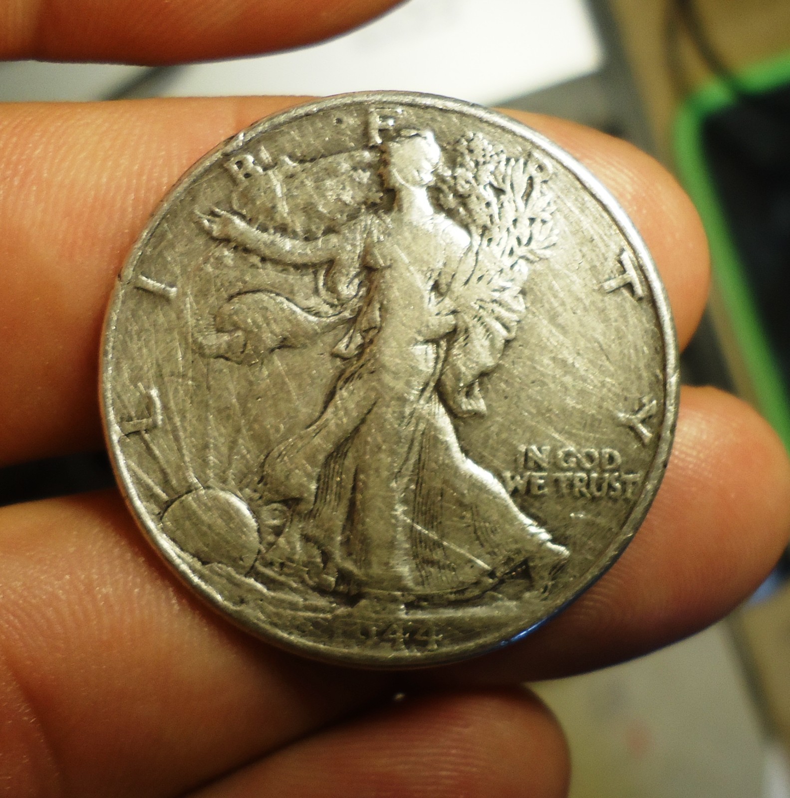 1944 WALKING LIBERTY SILVER HALF DOLLAR CLEANED BUT 90% SILVER