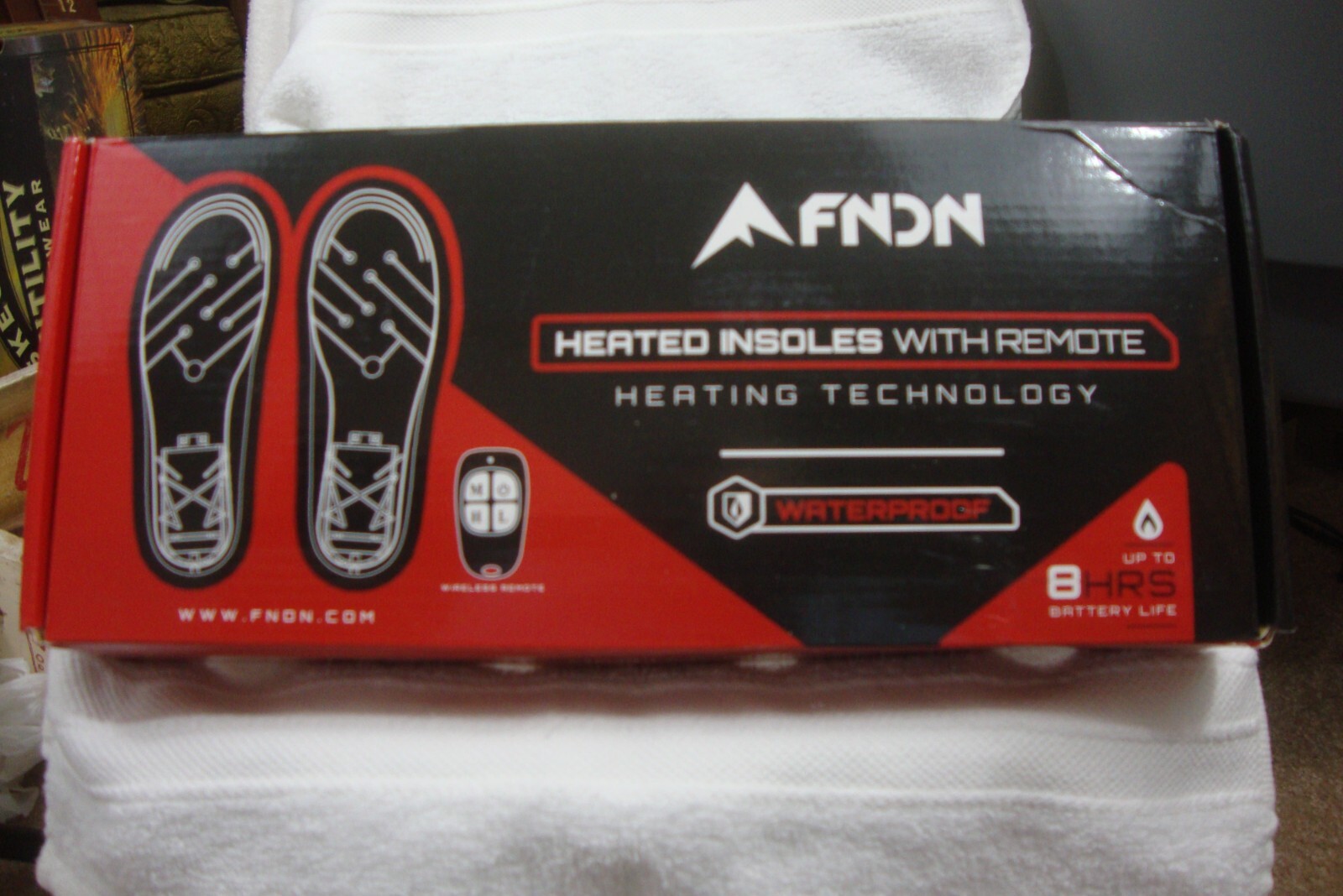 FNDN Waterproof Heated Insoles with Remote 8 hrs battery life Size SM 4/5/6