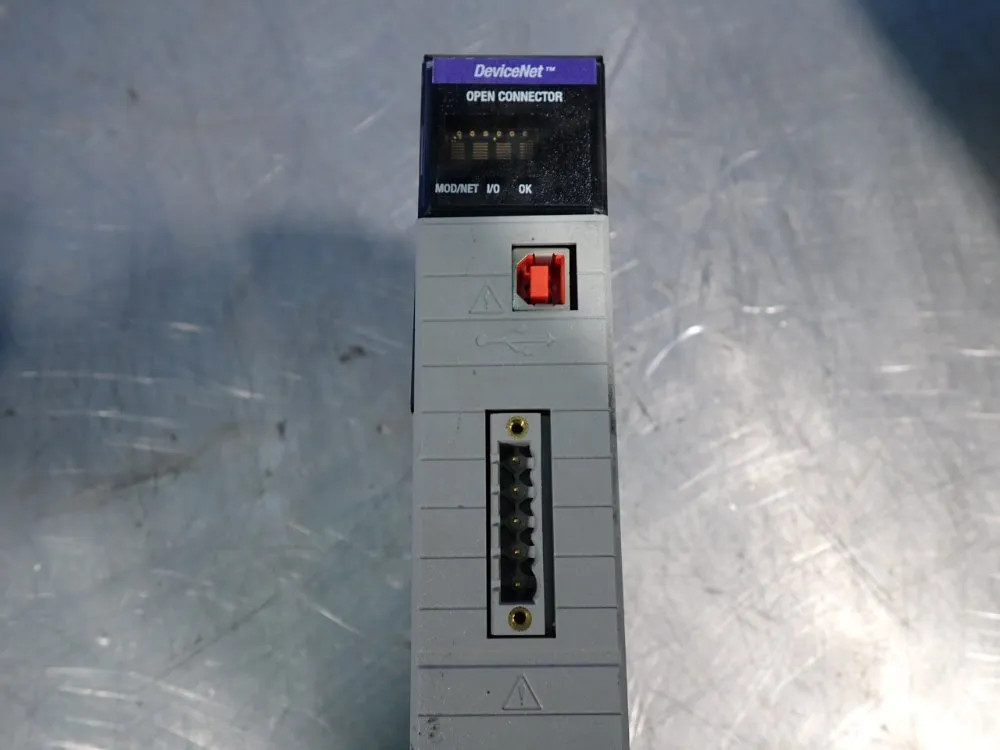 ALLEN BRADLEY COMMUNICATION MODULE 1756-DNB