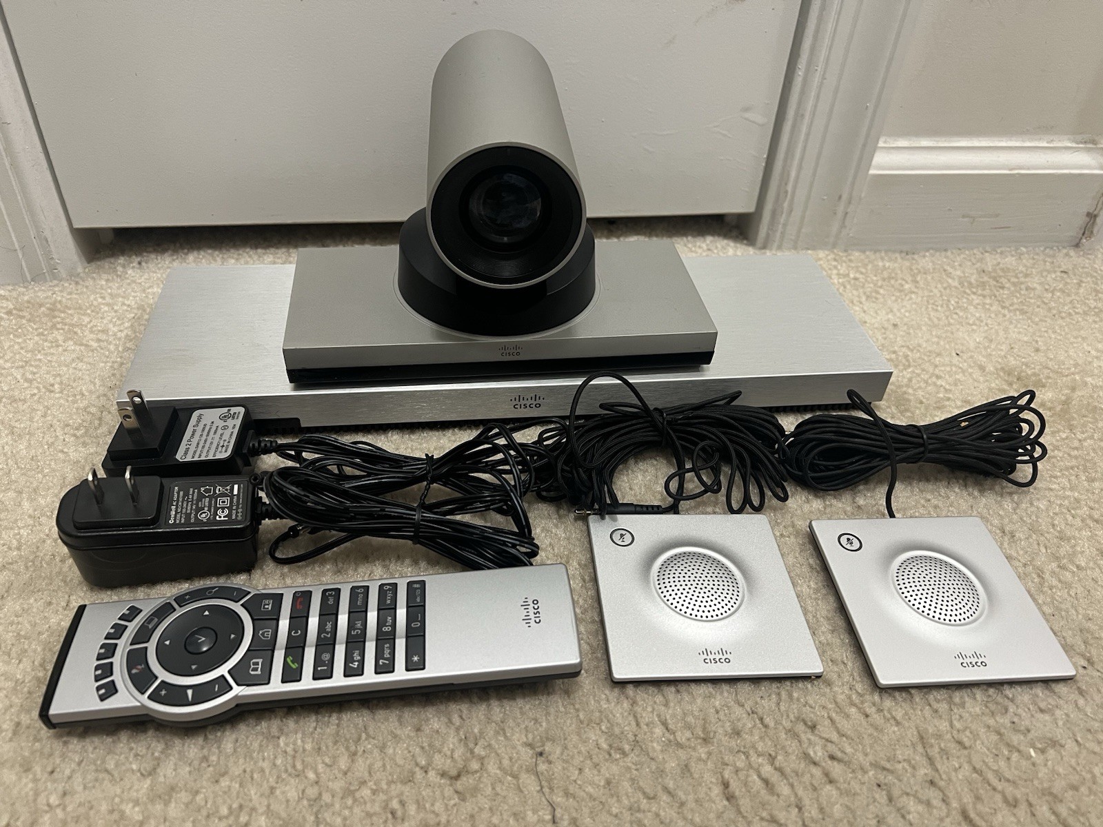 Cisco Tandberg Telepresence Video Conference TTC7-18, PrecisionHD TTC8-04 System