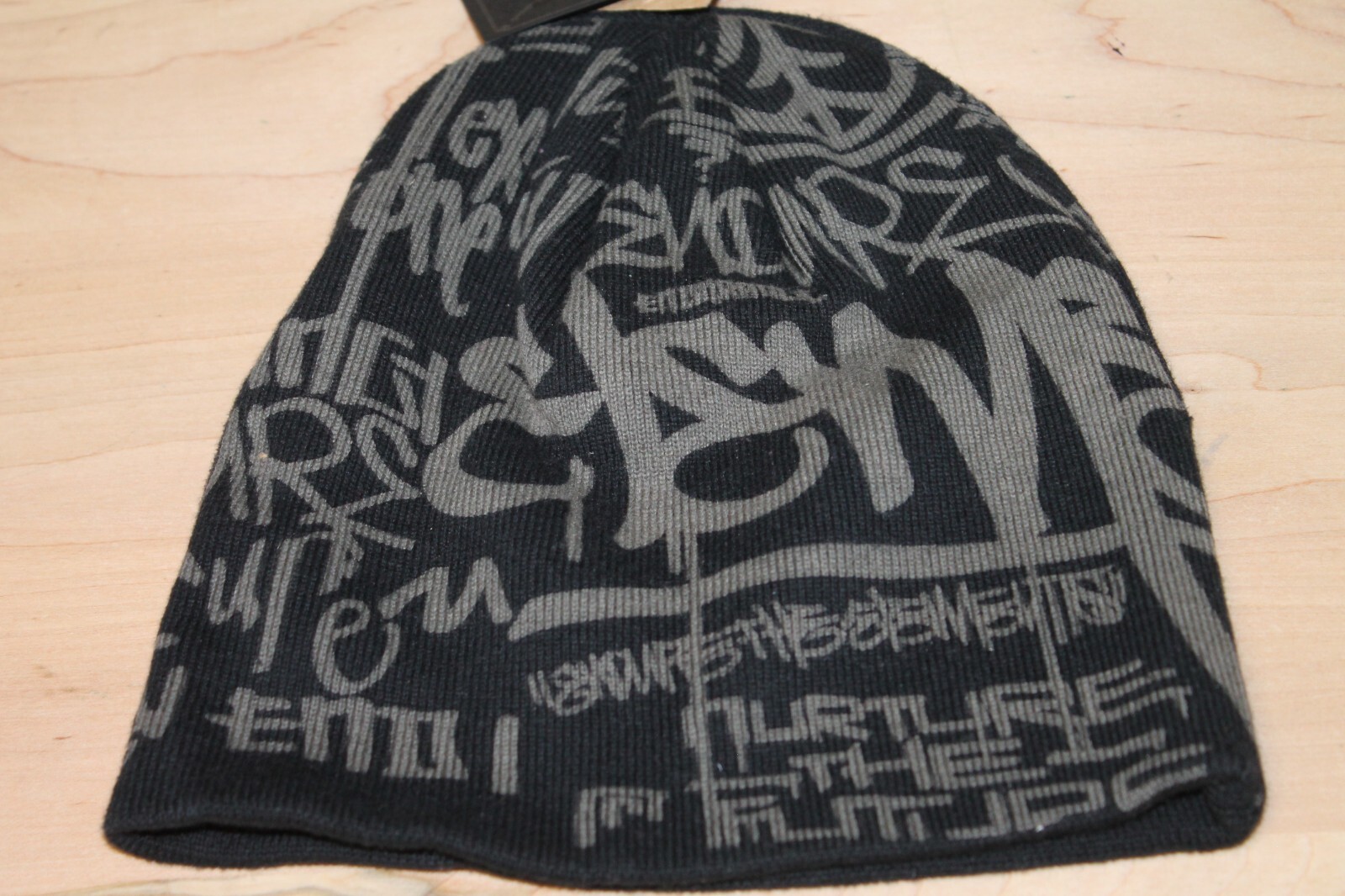 Element Crowns Knit Beanie Hat Uni-Sex Black & Grey Skateboard Red Logo NEW!