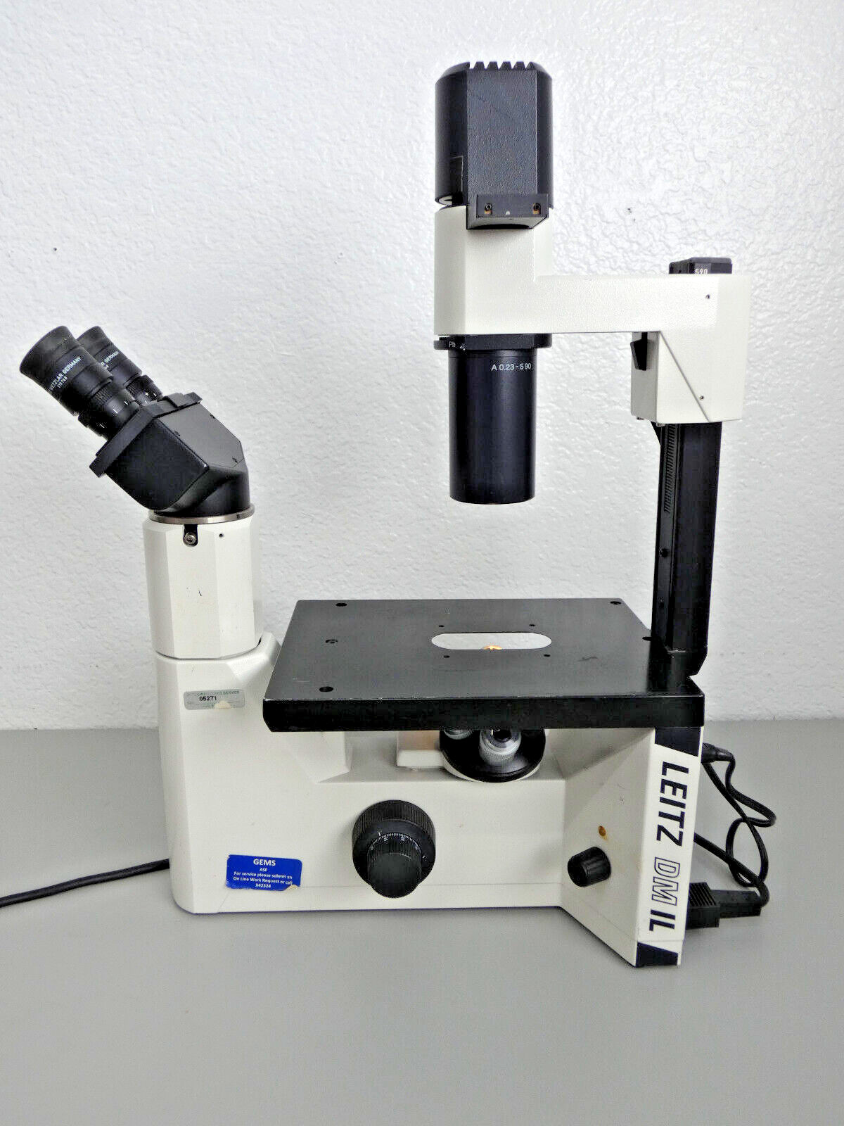 Leica Inverted Phase Contrast Microscope DM IL w/ 3 Objectives