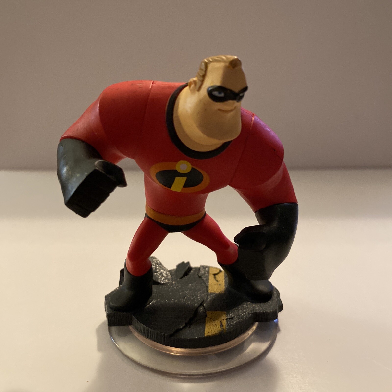 Disney Infinity Mr. Incredible Figure The Incredibles, Loose