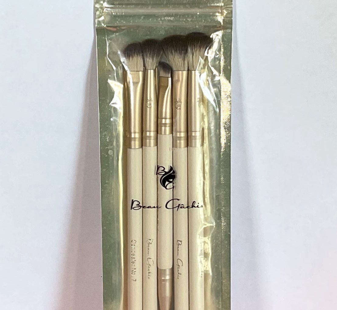 SEALED BEAU GACHIS No. 7 Makeup Brush Collection Set of 5 MSRP $40