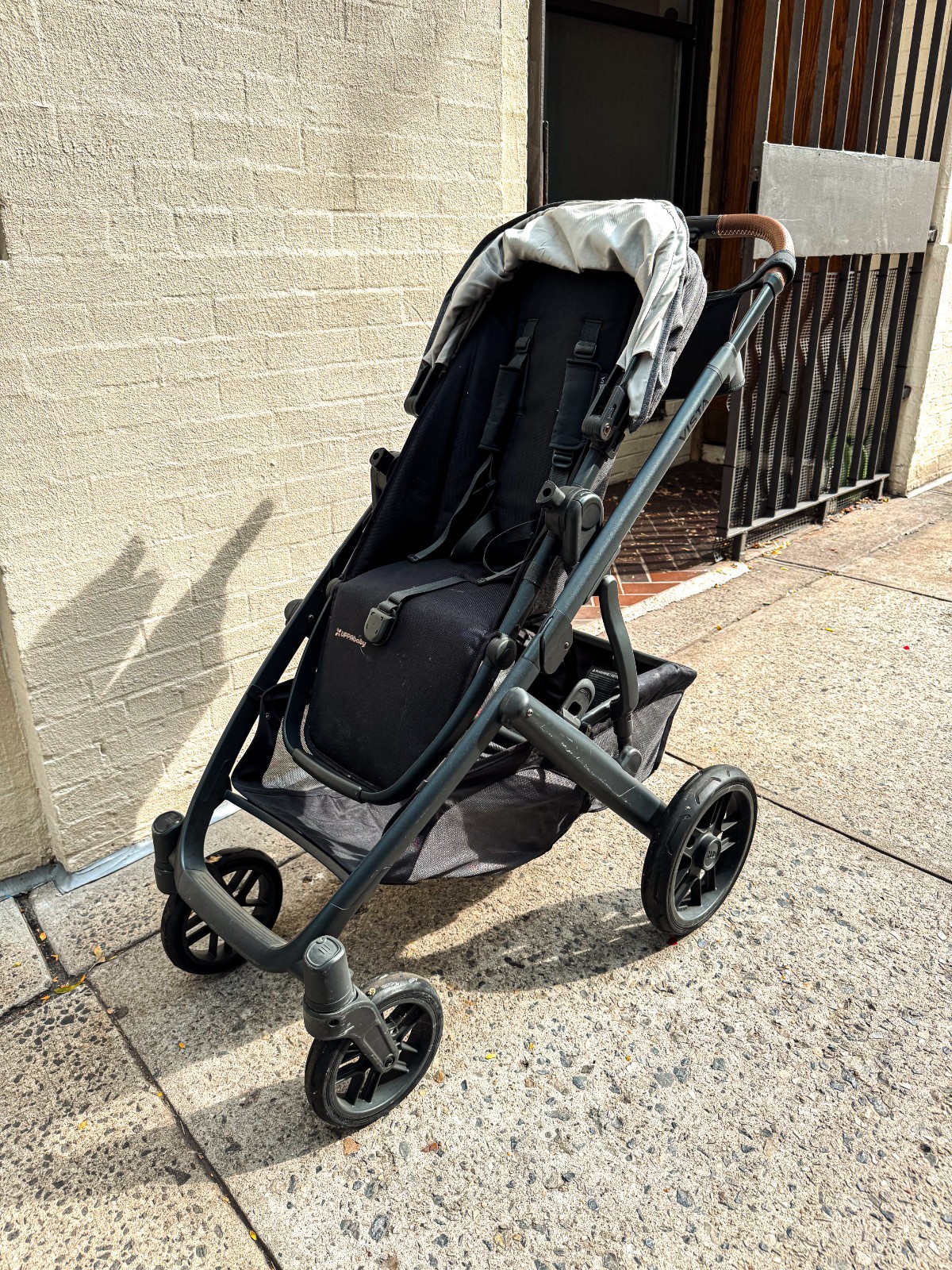 UPPAbaby Vista V2 Stroller - Excellent Condition