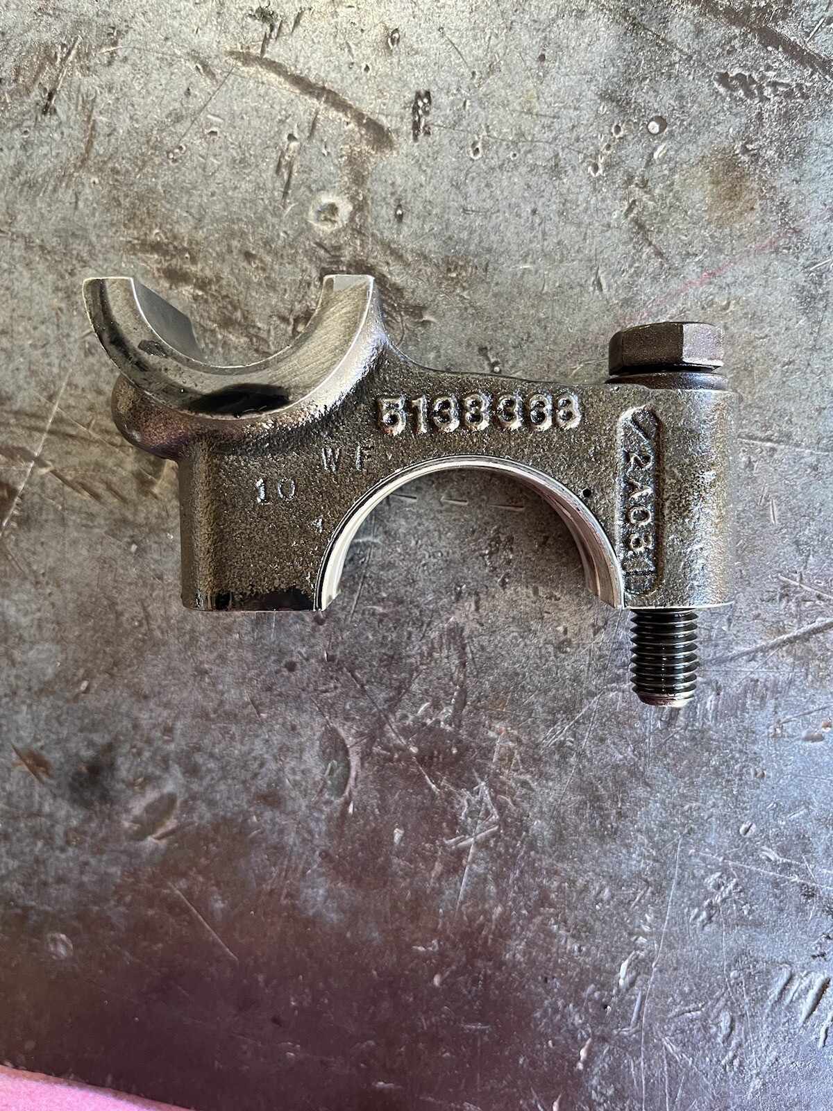 Detroit 149 Series Camshaft Cap Left Side 5138368