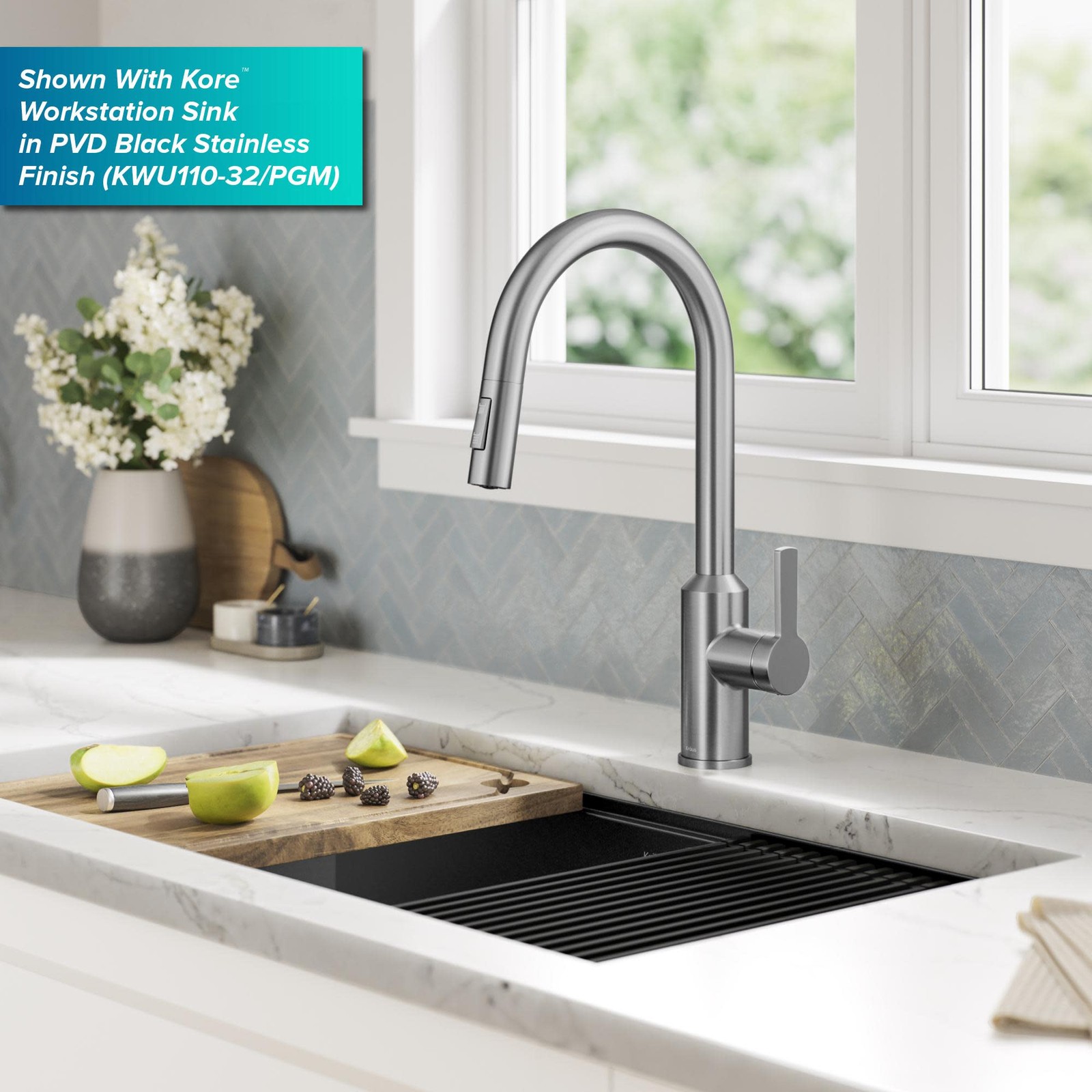 Kraus KSF-2830 Oletto Touchless Sensor Pull-Down Single Handle - Black