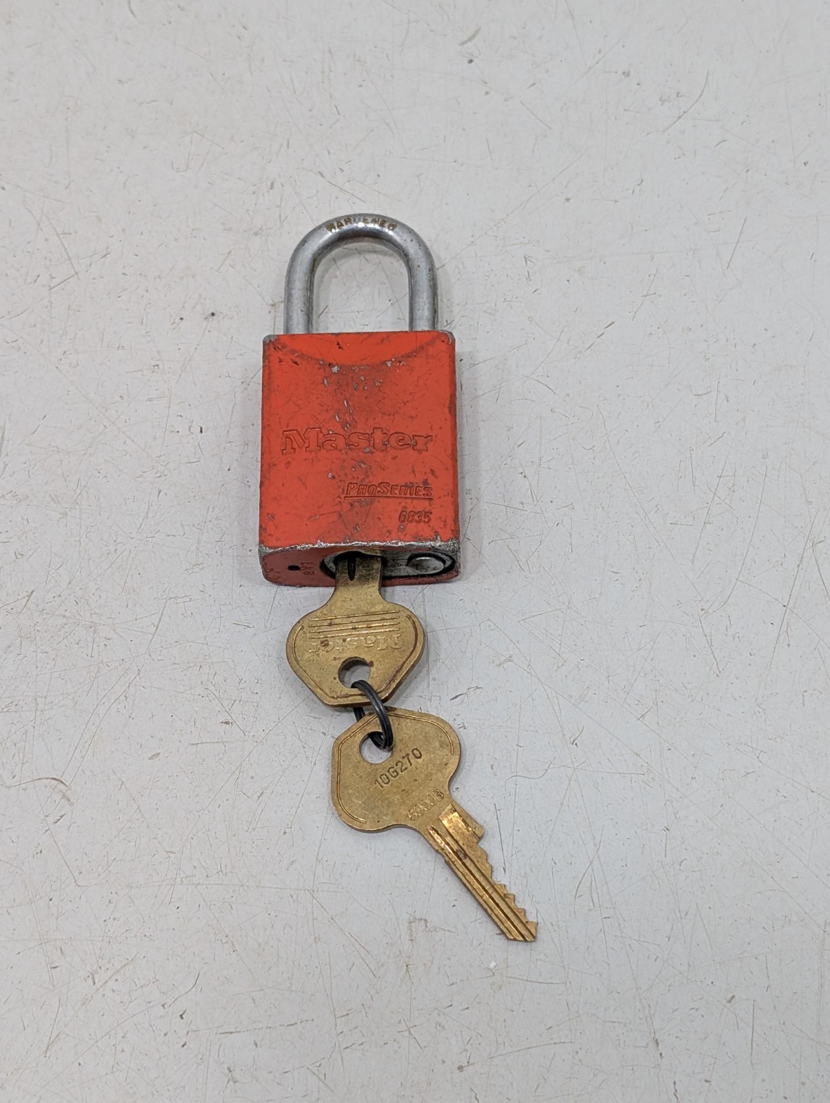 Vintage Used Master Lock 6835 Pro Series Padlock with 2 keys Orange Heavy Duty