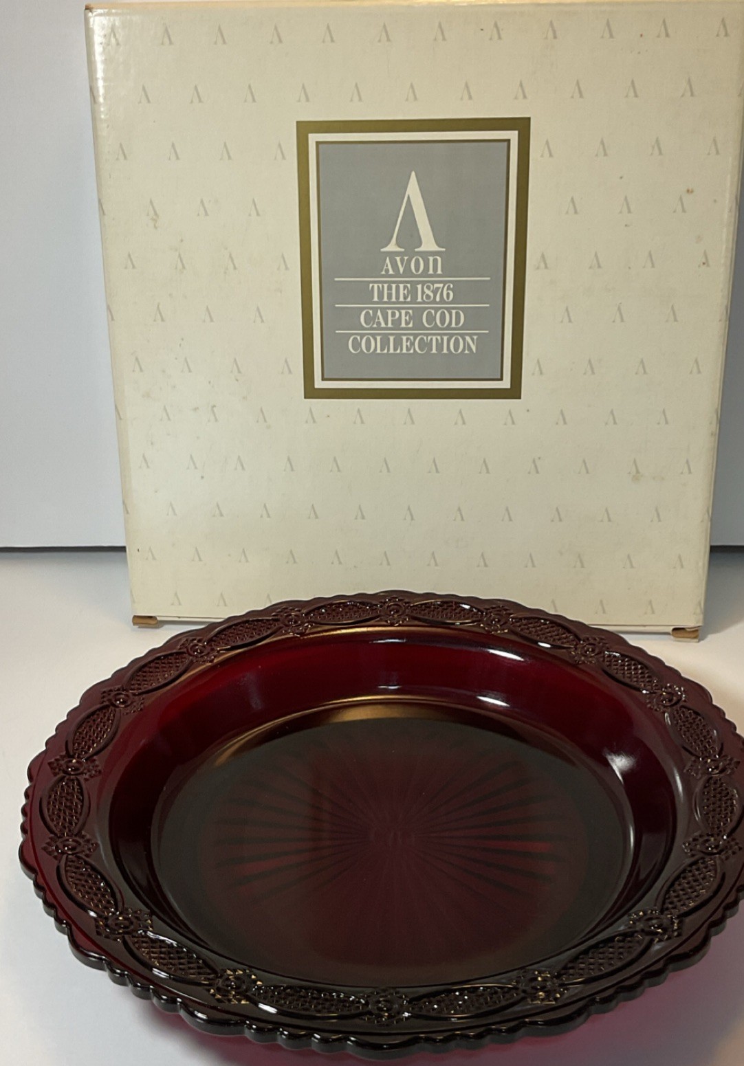 Avon Cape Cod Ruby Red Pie Plate Server New in Box
