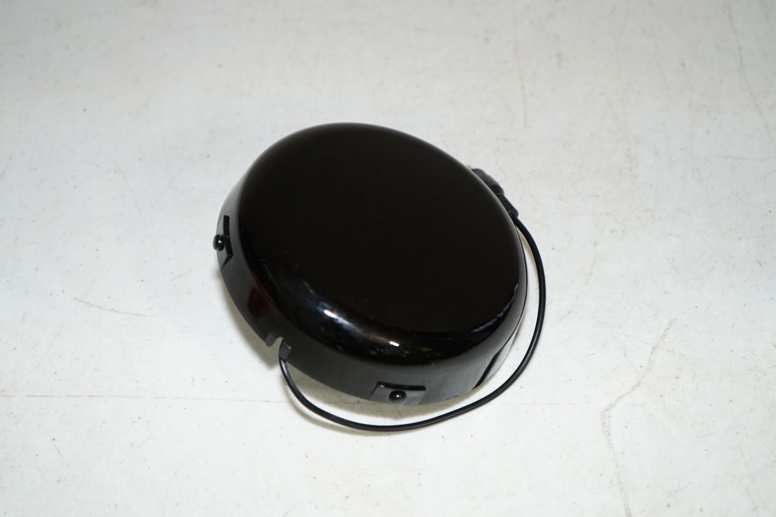 ^ FrontRow 950CS Ceiling Sensor