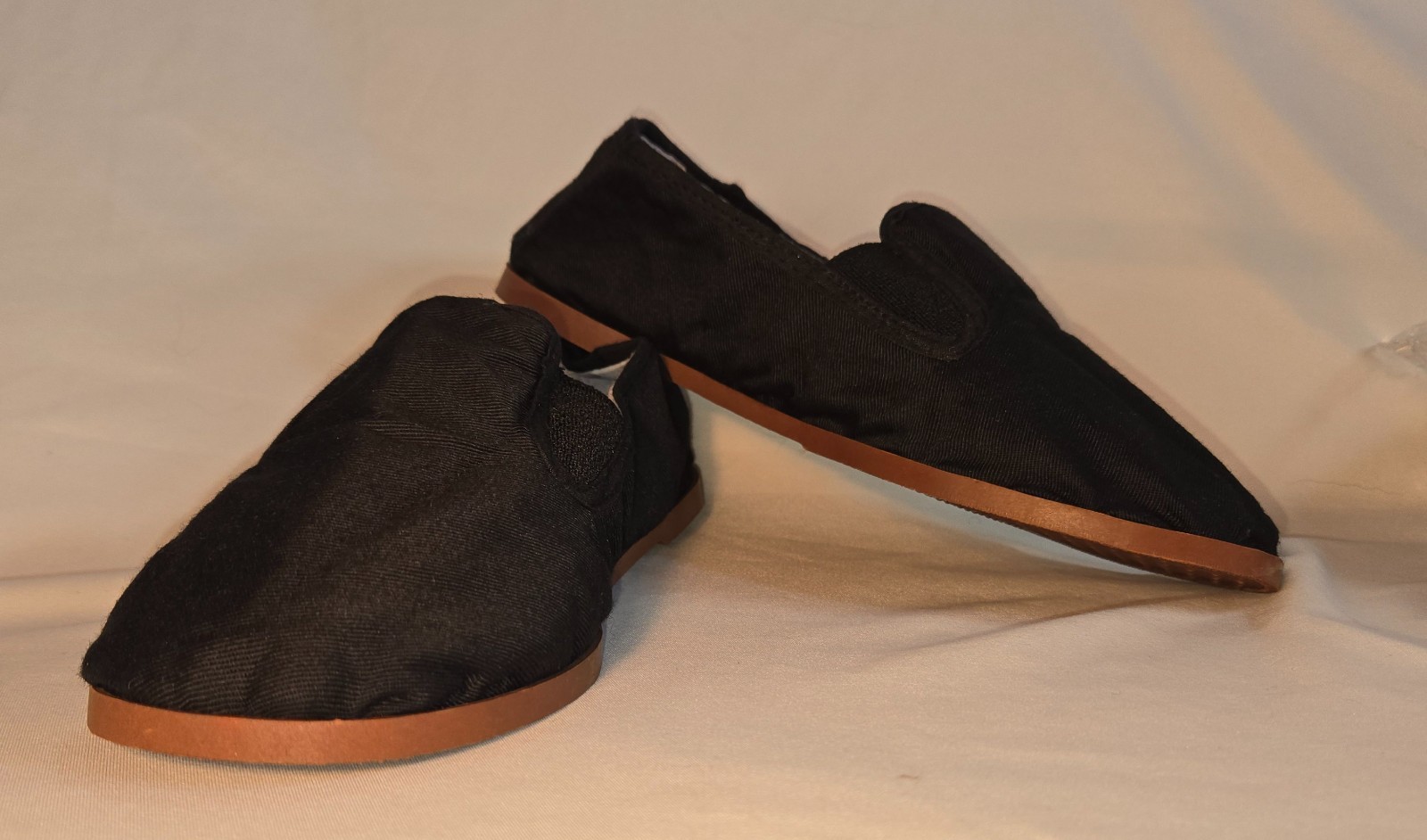 Kung Fu Shoes Lot of 5 Black Slip-On Men's Size 5/Women's Size 6 Rubber Sole