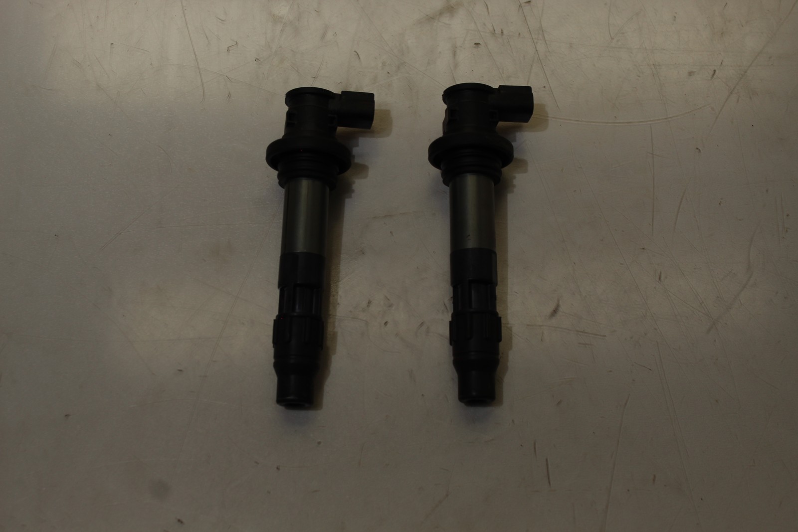 2025 Suzuki GSX 8R Ignition Coils Coil Spark Plug Caps SET OF 2 33410-38H10