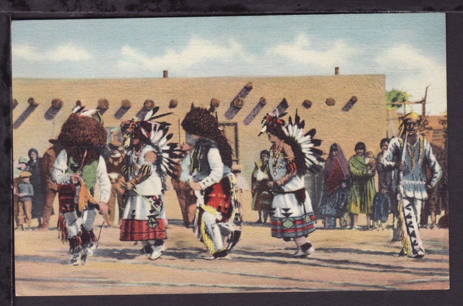 AMERICAN PUEBLO RED INDIAN performing BUFFALO DANCE OLD POSTCARD