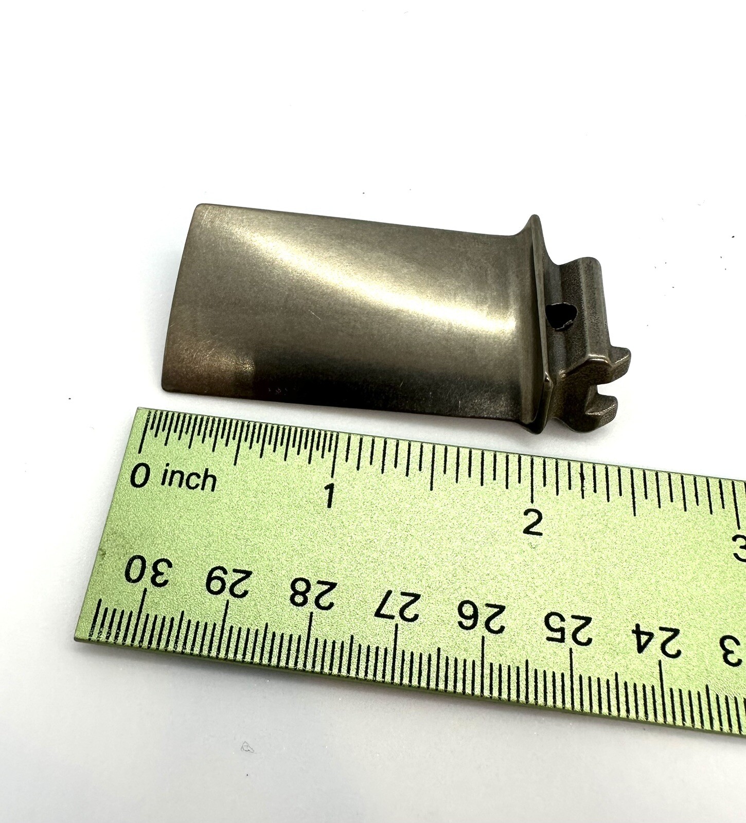 Boeing 737 Titanium Jet Engine Blade Keychain Airline Pilot Gift Flight Model