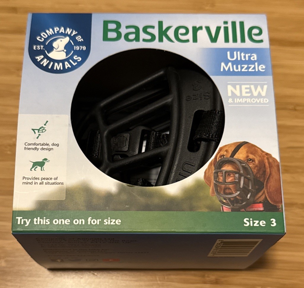Baskerville Ultra Muzzle for Dogs Size 3 Black 11in Circumference Adjustable