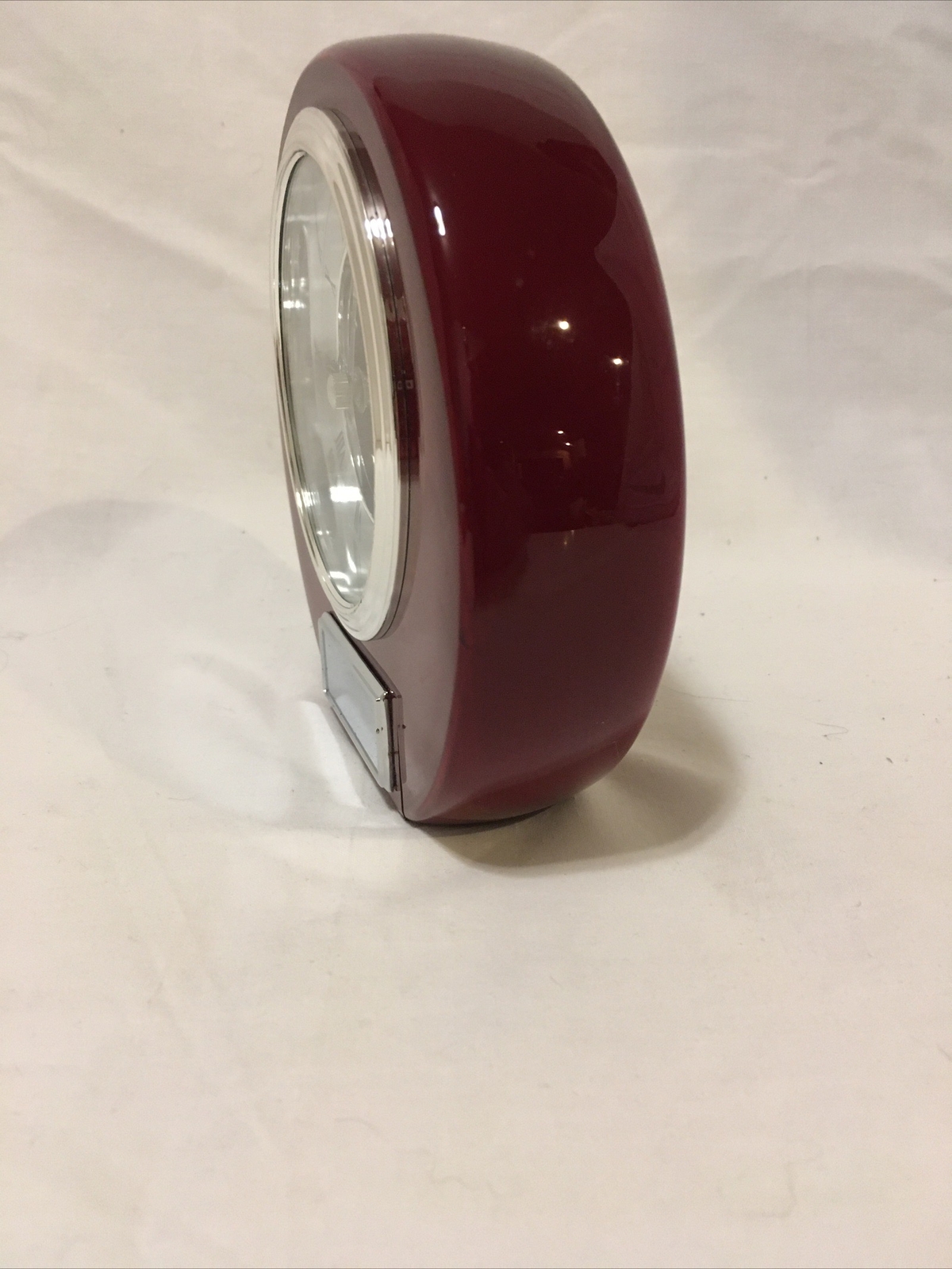 Executive Engraved Silver Gear Da Vinci Marquee Style Dark Cherry Desk Clock