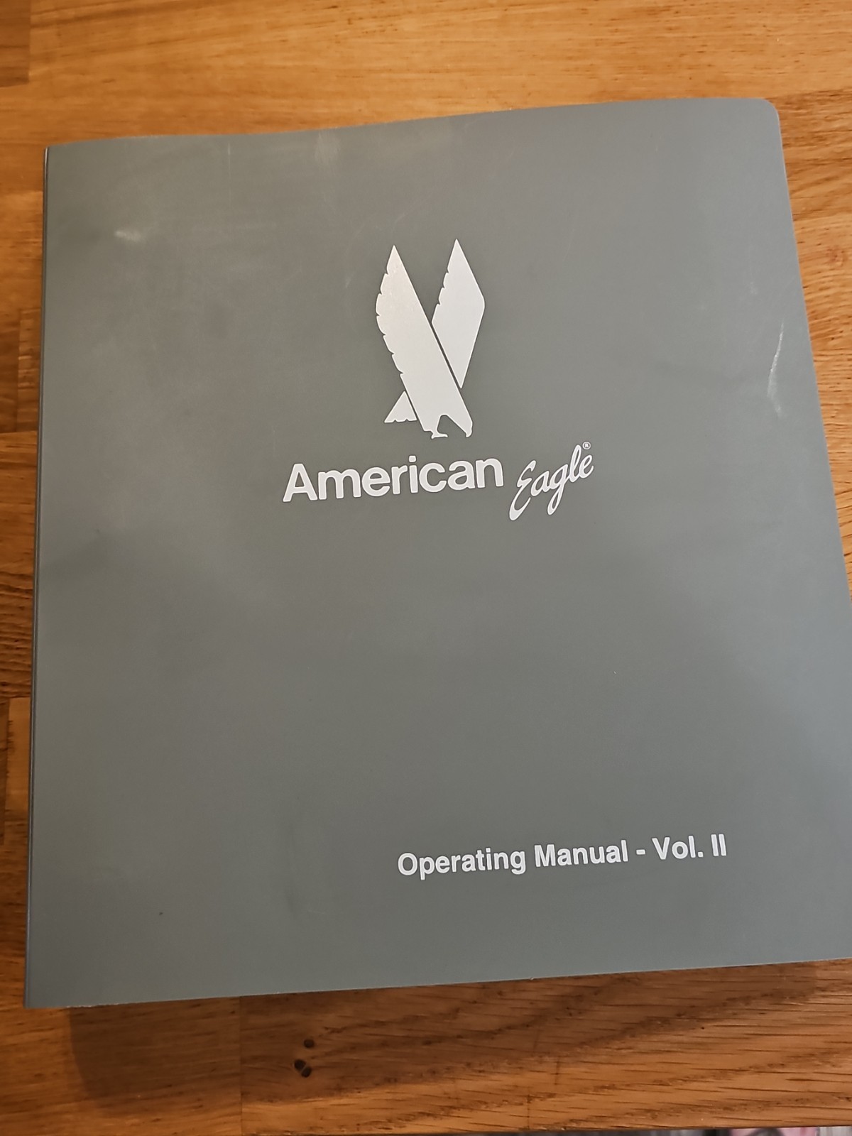 American Eagle SAAB 340 Operating Manual Volume 2 Used