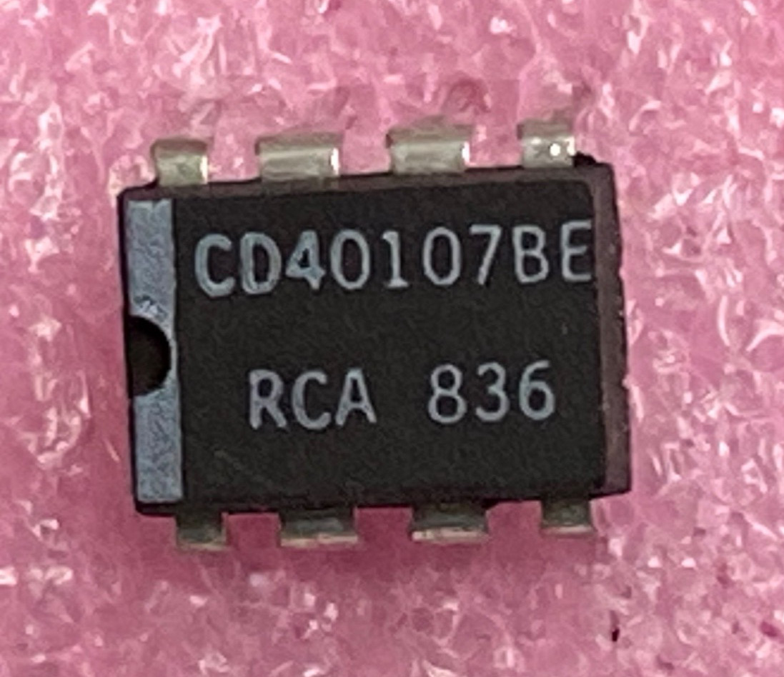 RCA CD40107BE DUAL 2-input NAND buffer/driver Integrated Circuit