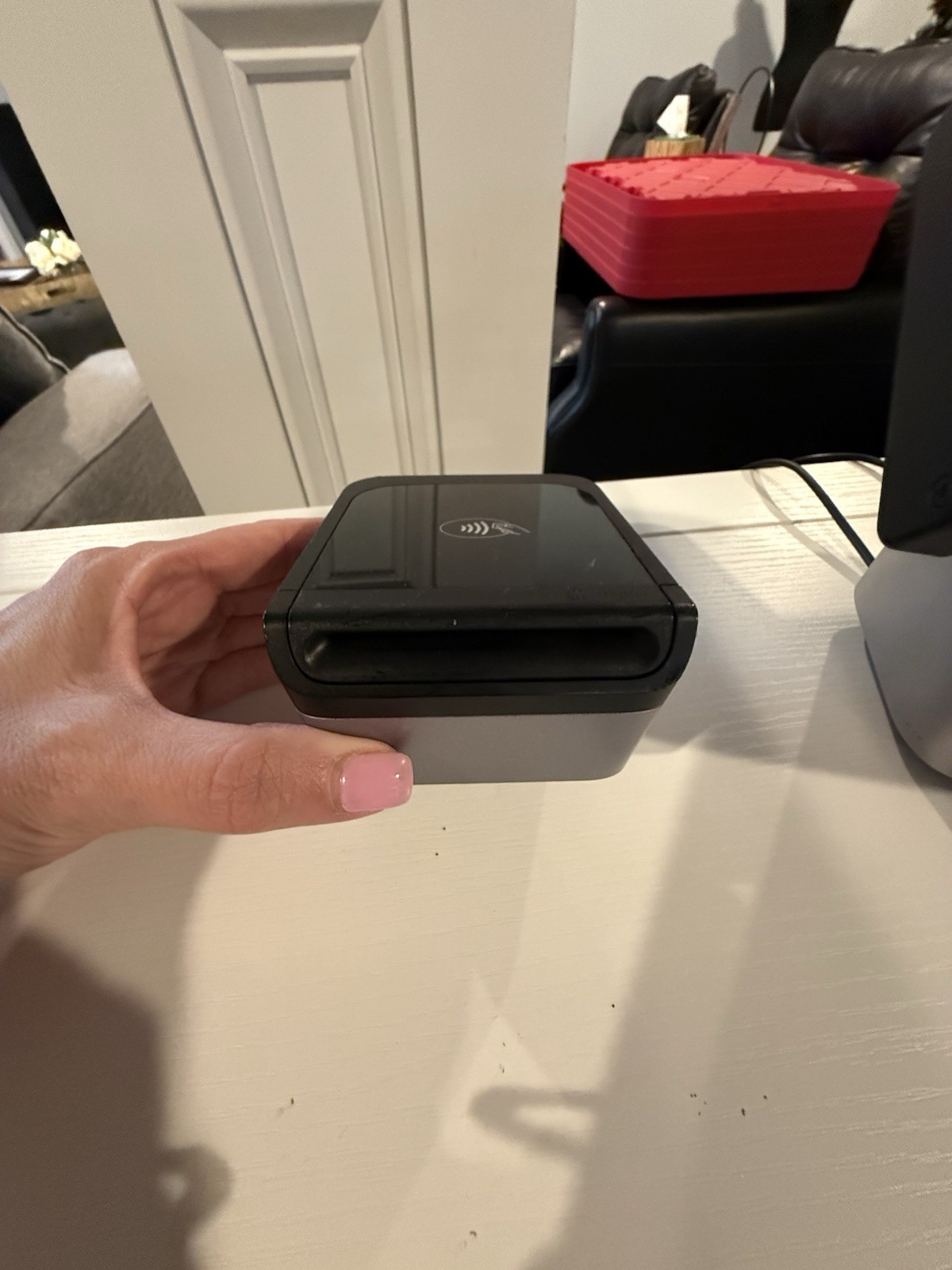 Shopify POS Terminal Countertop Kit