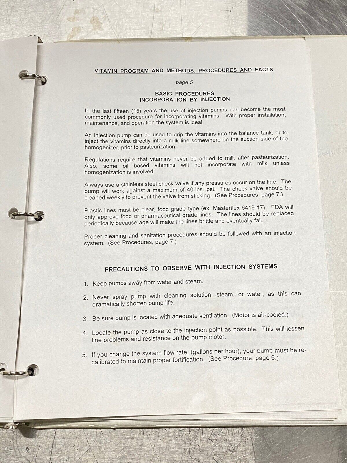 Tuskin Danisco Vitamin Program - Users Guide /Instruction Manual