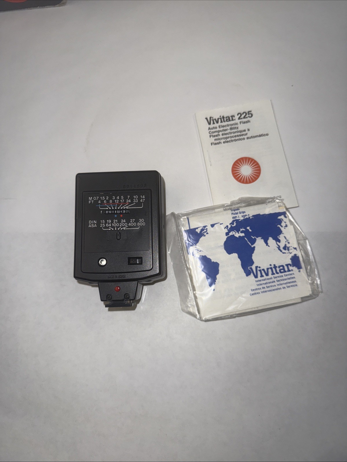 VIVITAR AUTO THYRISTOR 225 FLASH Tested *