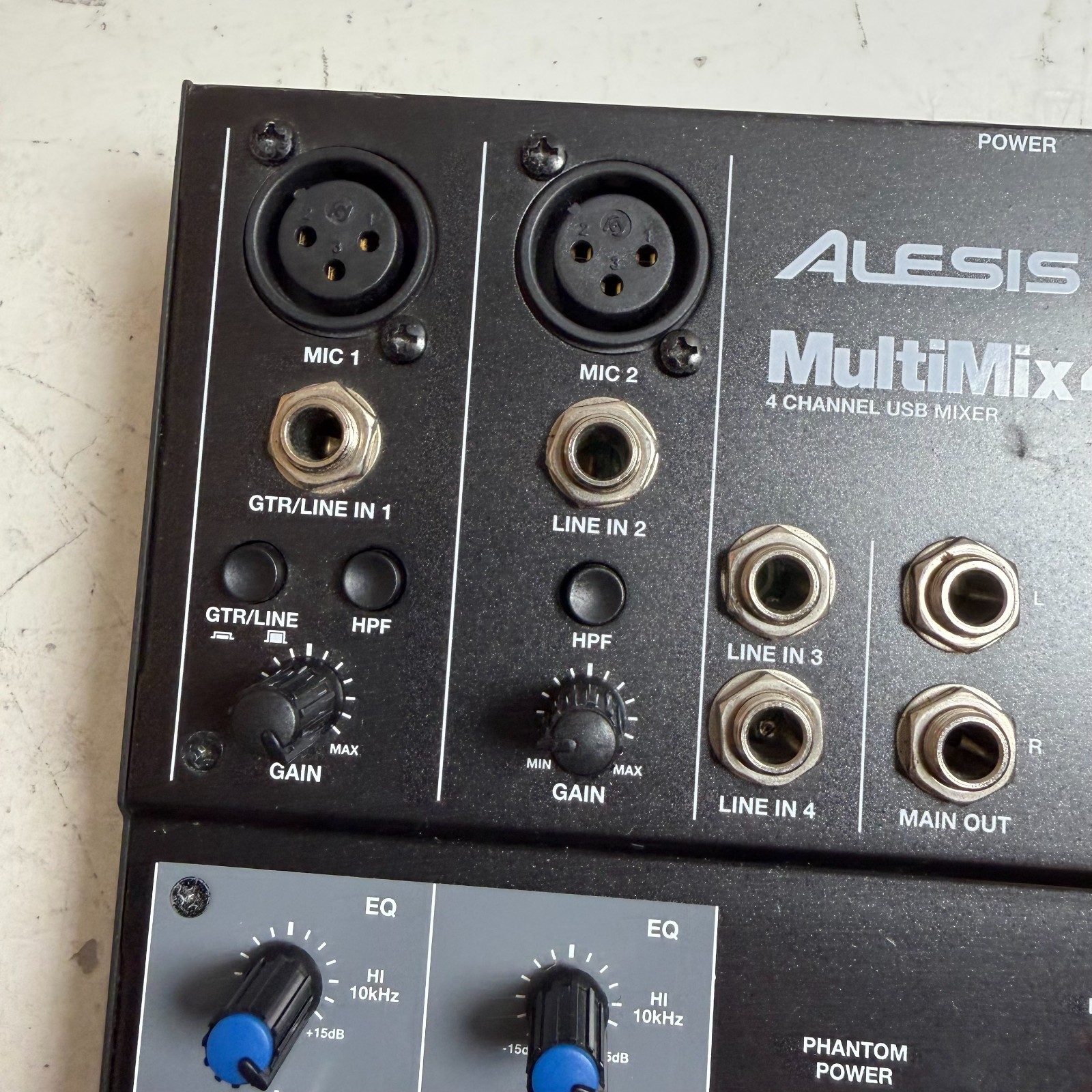 Alesis MultiMix 4 USB Four-Channel Audio Mixer for Direct Computer Recording