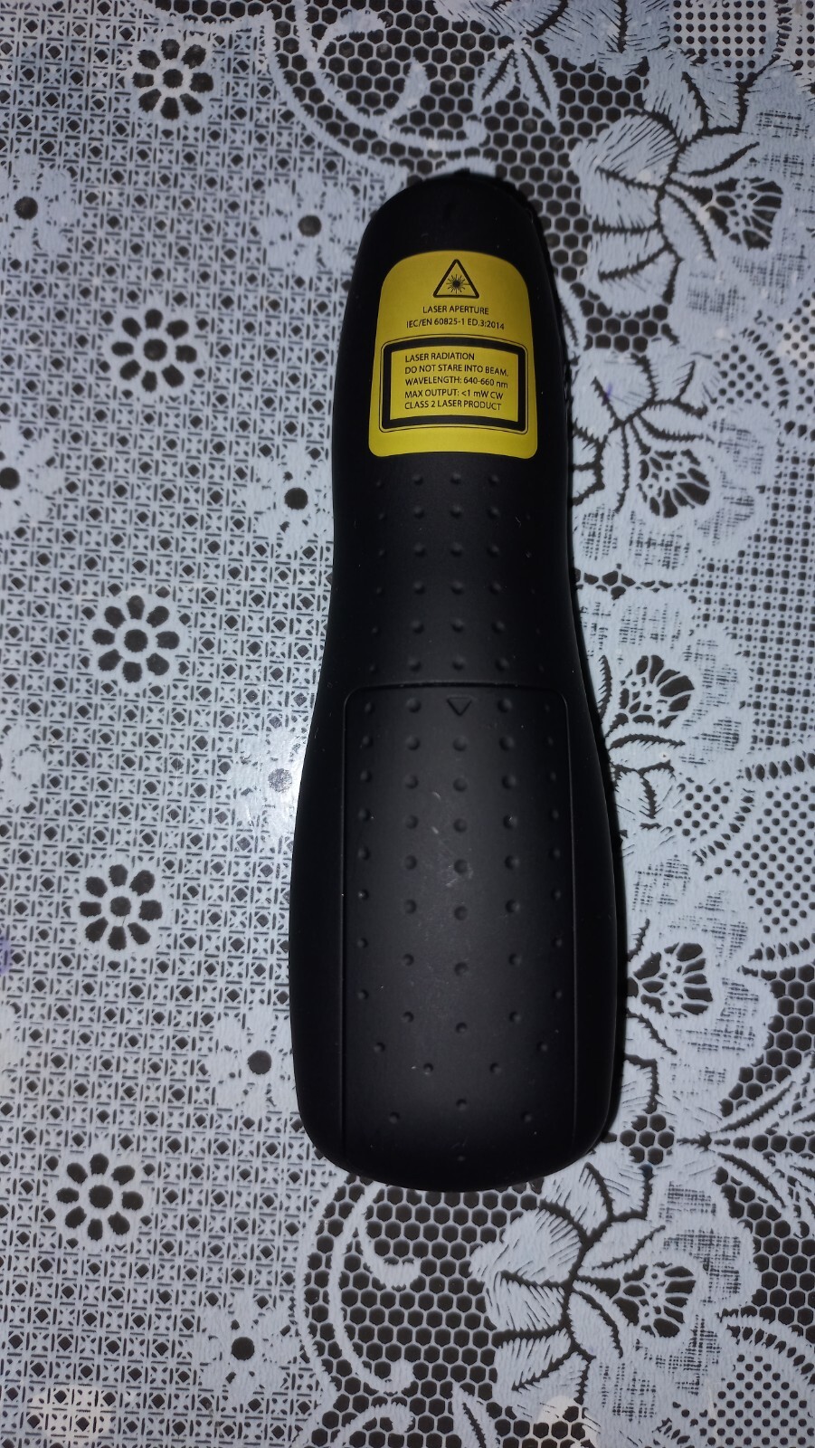 Logitech R400 Laser Presentation Remote - Black