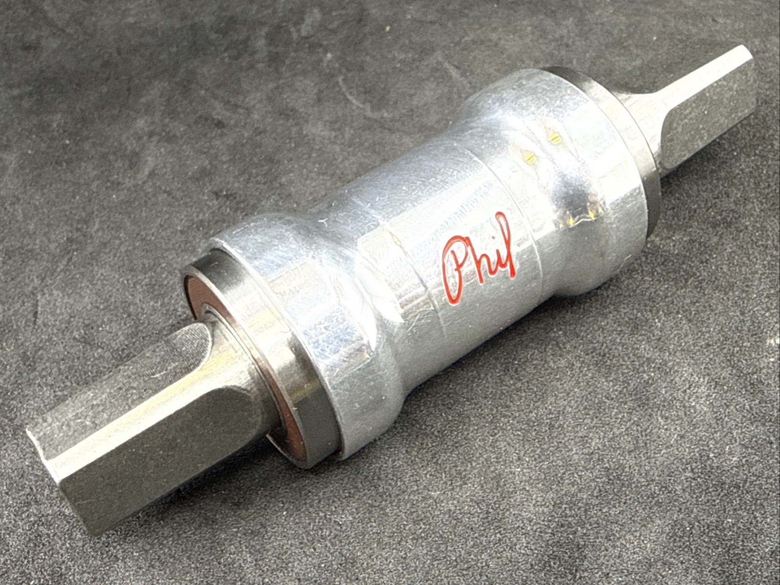 PHIL WOOD Sealed Cartridge Bearing Bottom Bracket 113mm Asymm JIS Square Taper