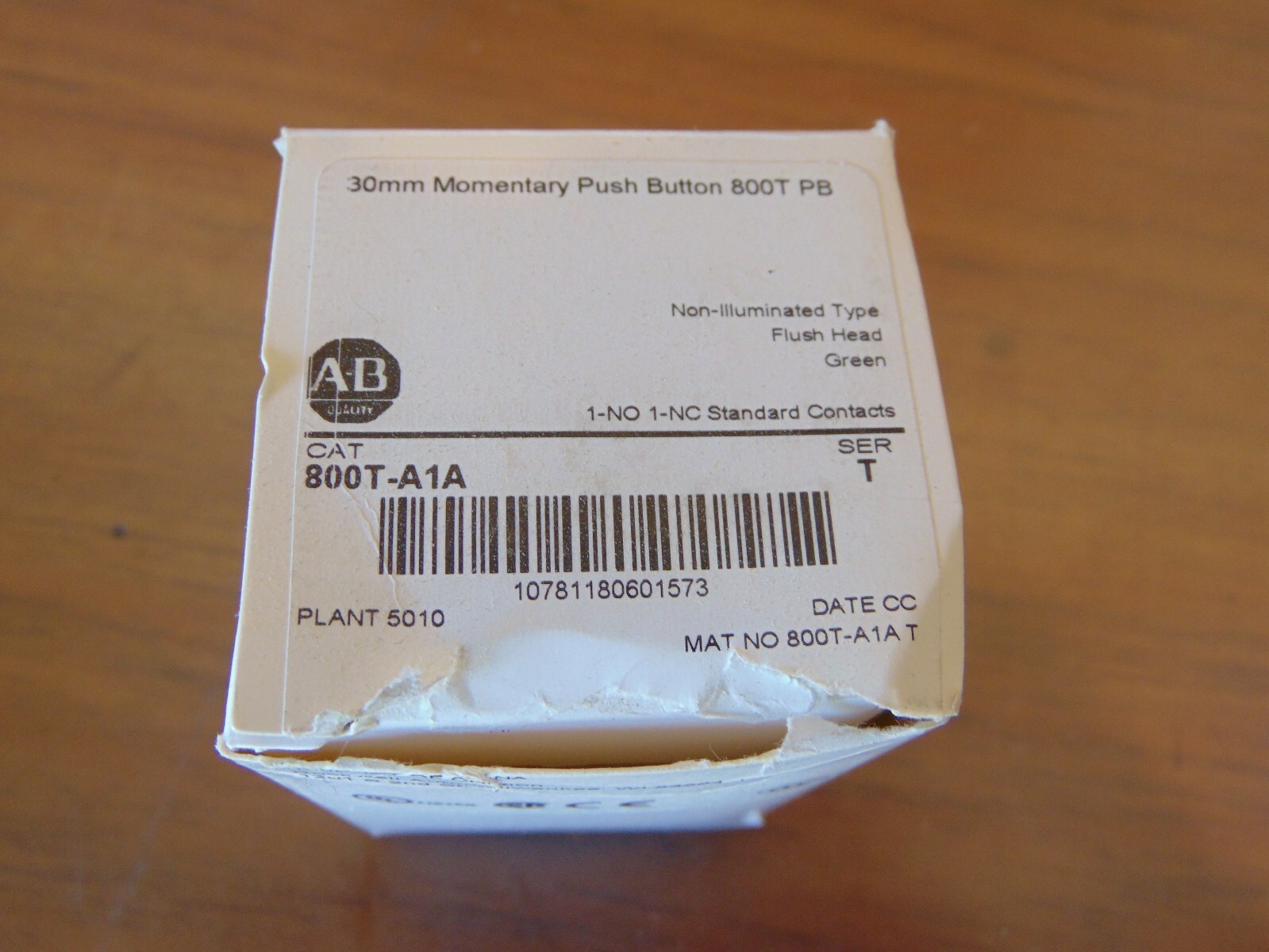 NEW Allen Bradley 855T-A1A Non-Illuminated Type Flush Head Green