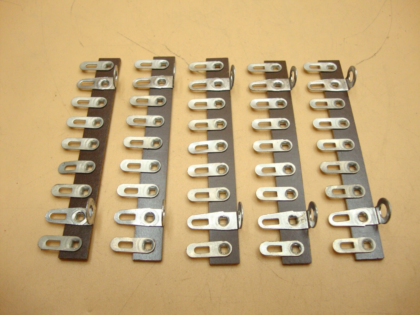 Terminal Strip, 9 Lug, 2 Lug Common, Phenolic Terminal Strip NOS (M47) (Qty 5)