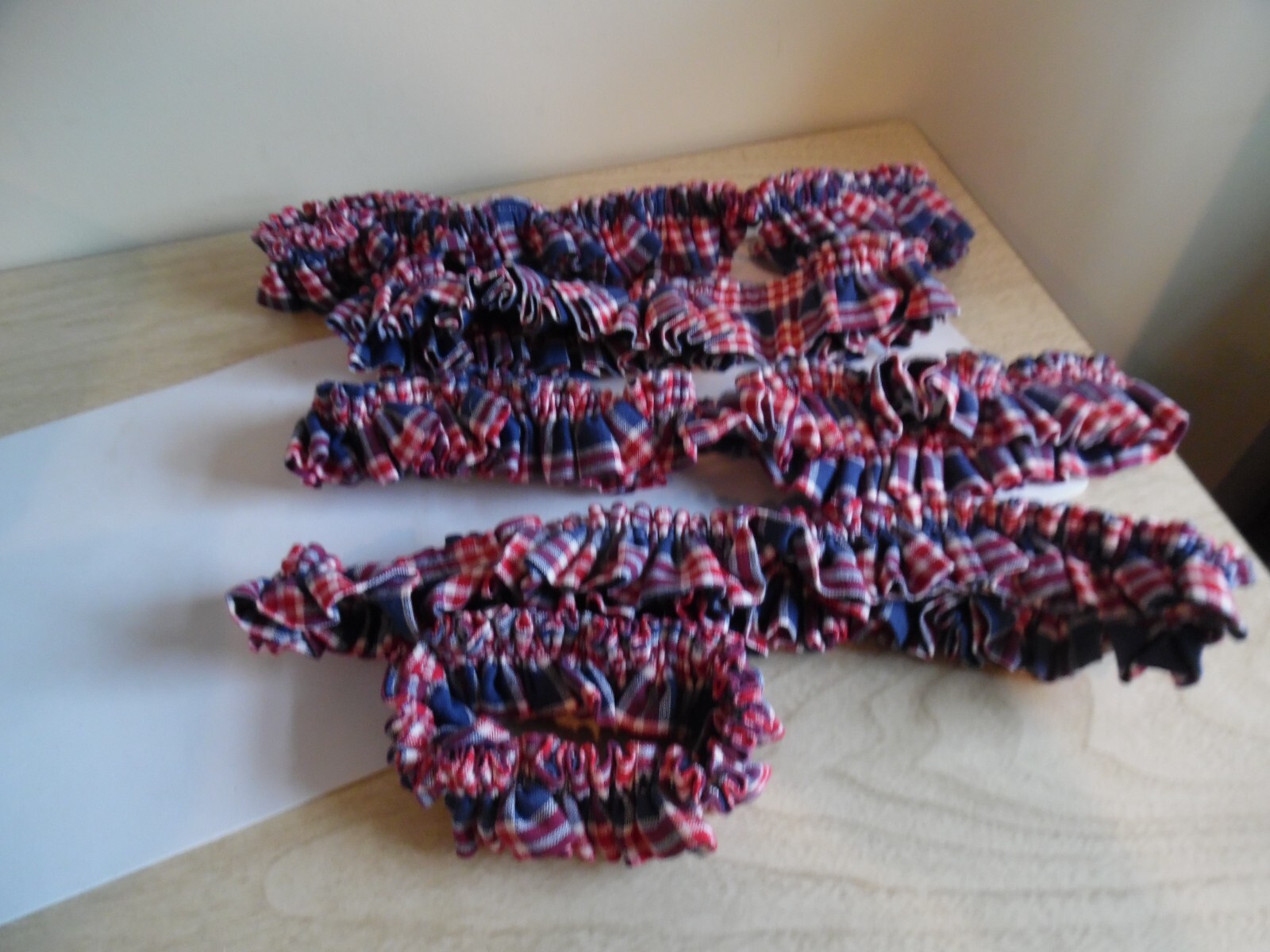 Basket Garters mixed sizes red white and blue plaid