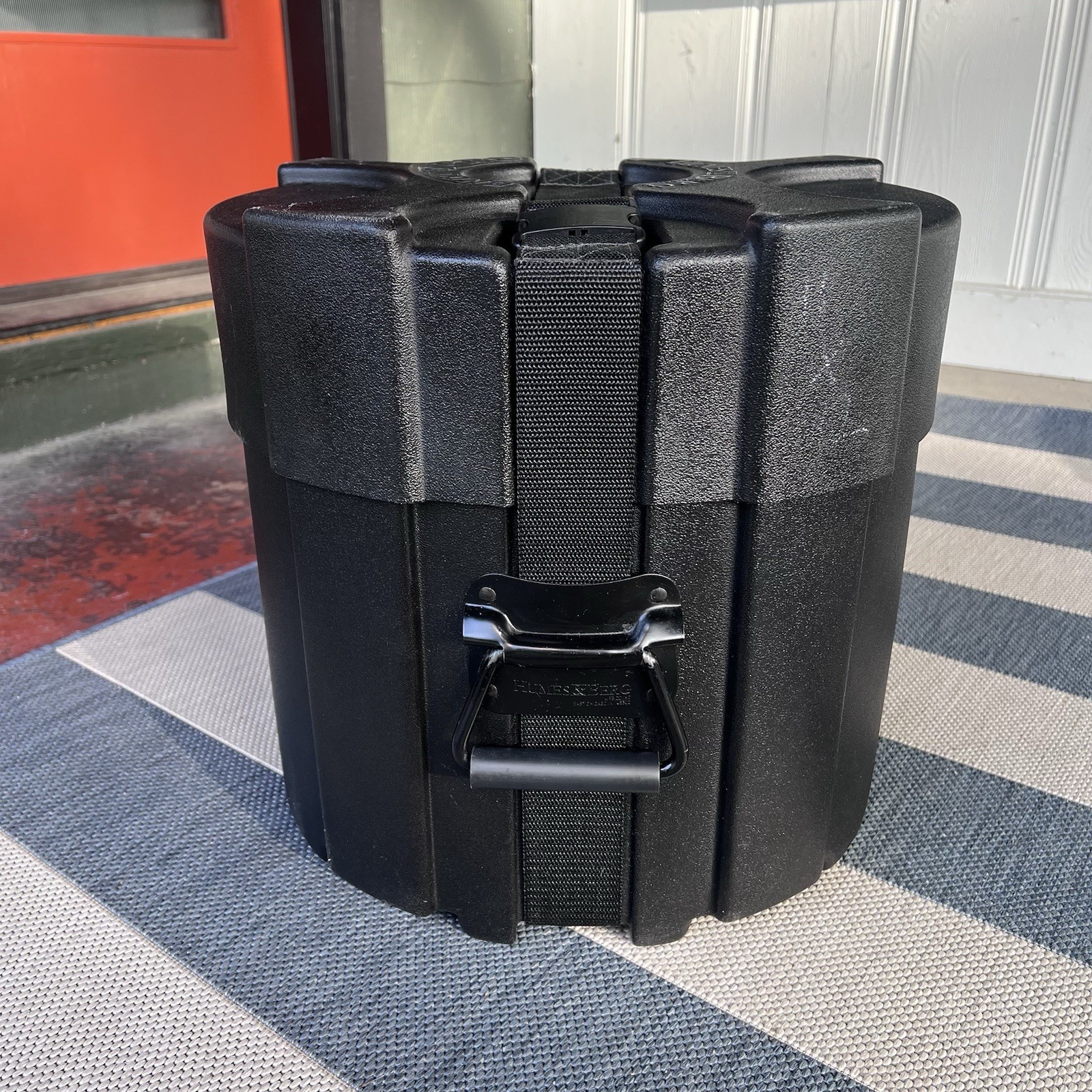 Humes & Berg Enduro Pro Foam-lined Tom Case 11”x12” diameter